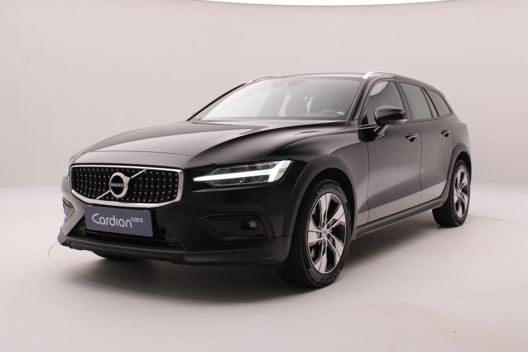 Volvo V60 CC D4 AWD MOMENTUM AUT
