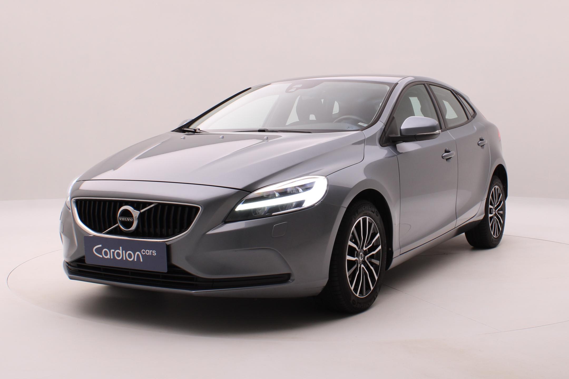 Volvo V40 D2 DRIVE-E MOMENTUM