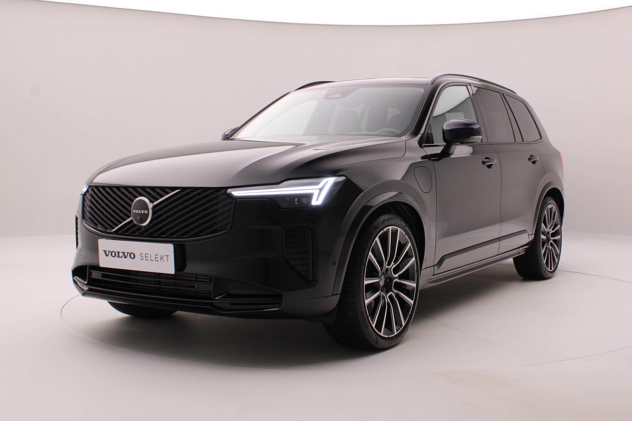Volvo XC90 T8 AWD RECHARGE DARK ULTRA
