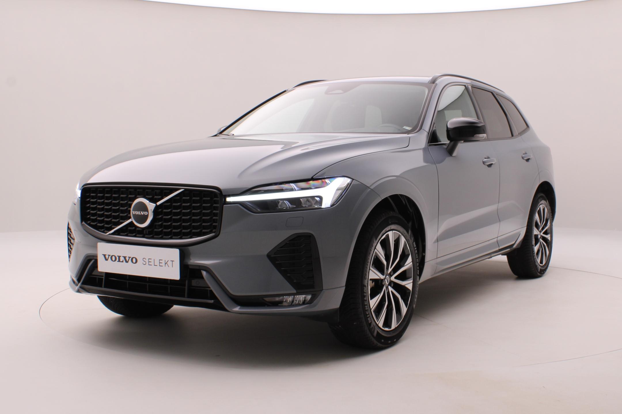 Volvo XC60 B4 AWD DARK PLUS AUT