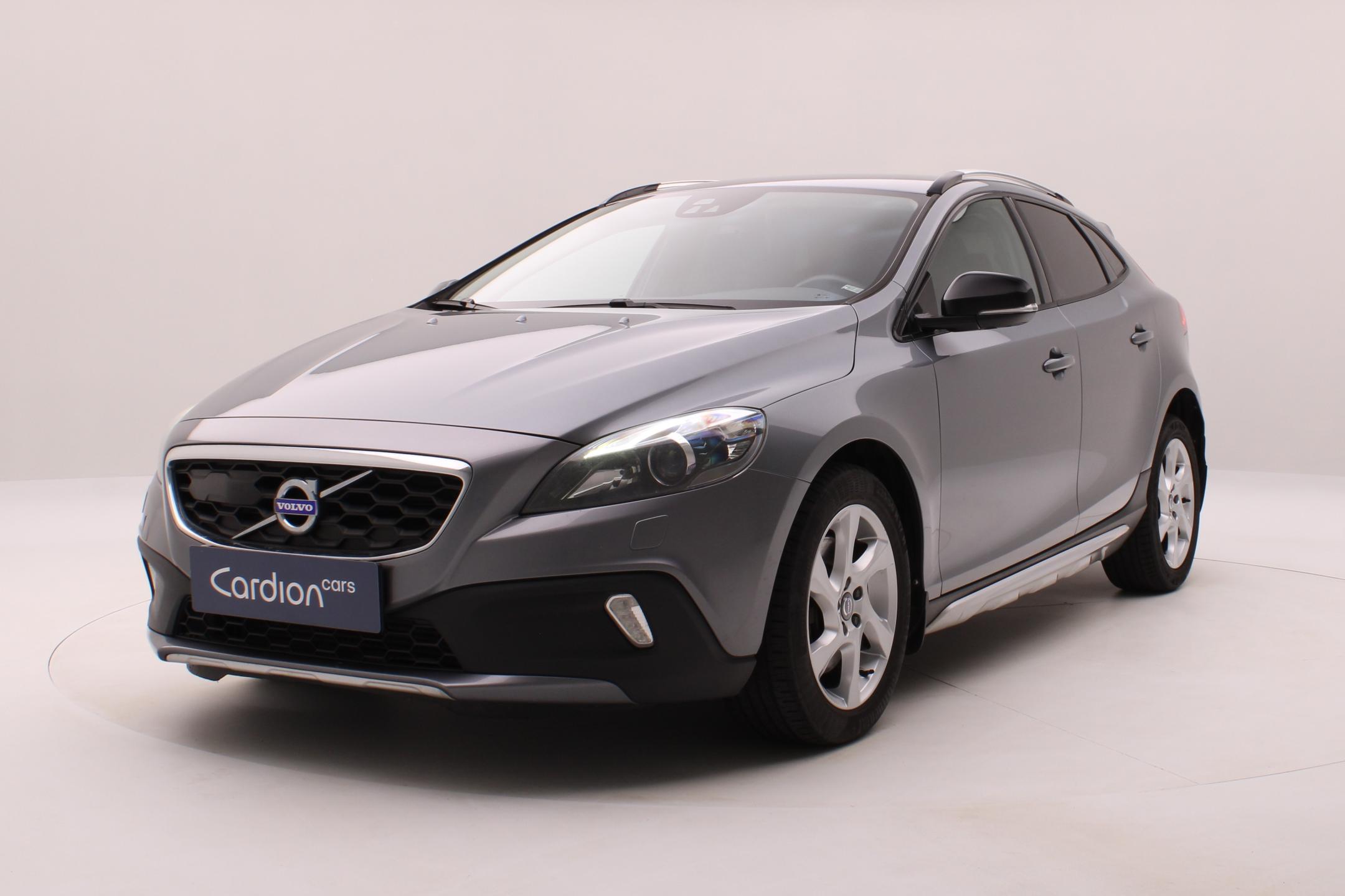 Volvo V40 D3 MOMENTUM