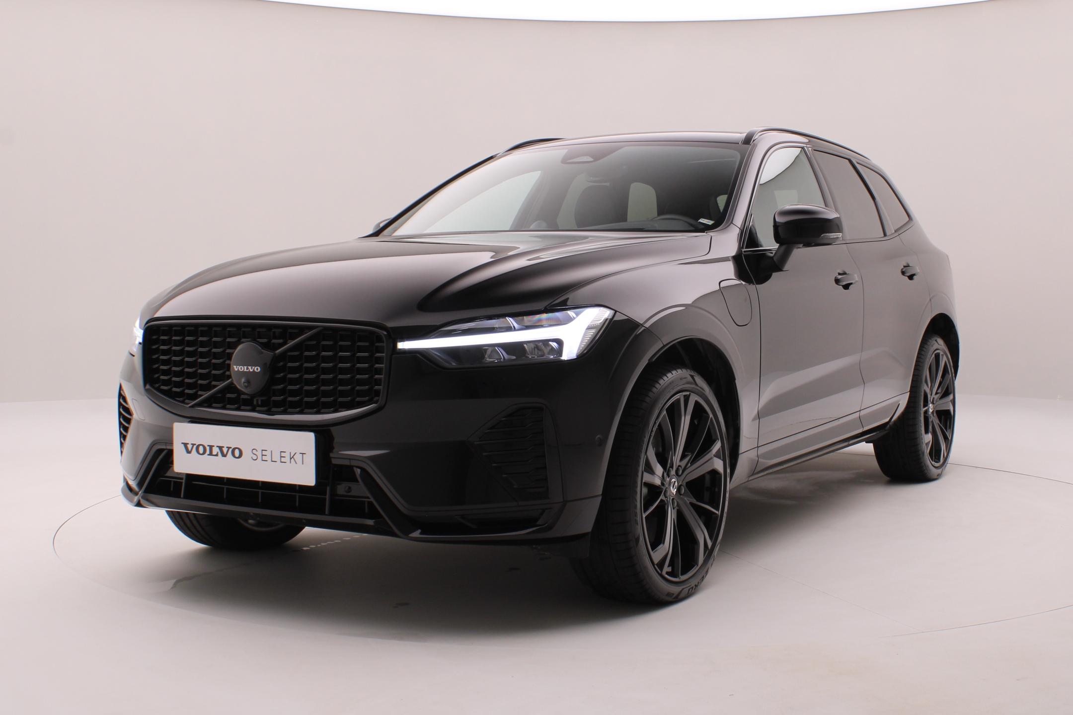Volvo XC60 T8 AWD PLUG-IN PLUS BLACK EDIT
