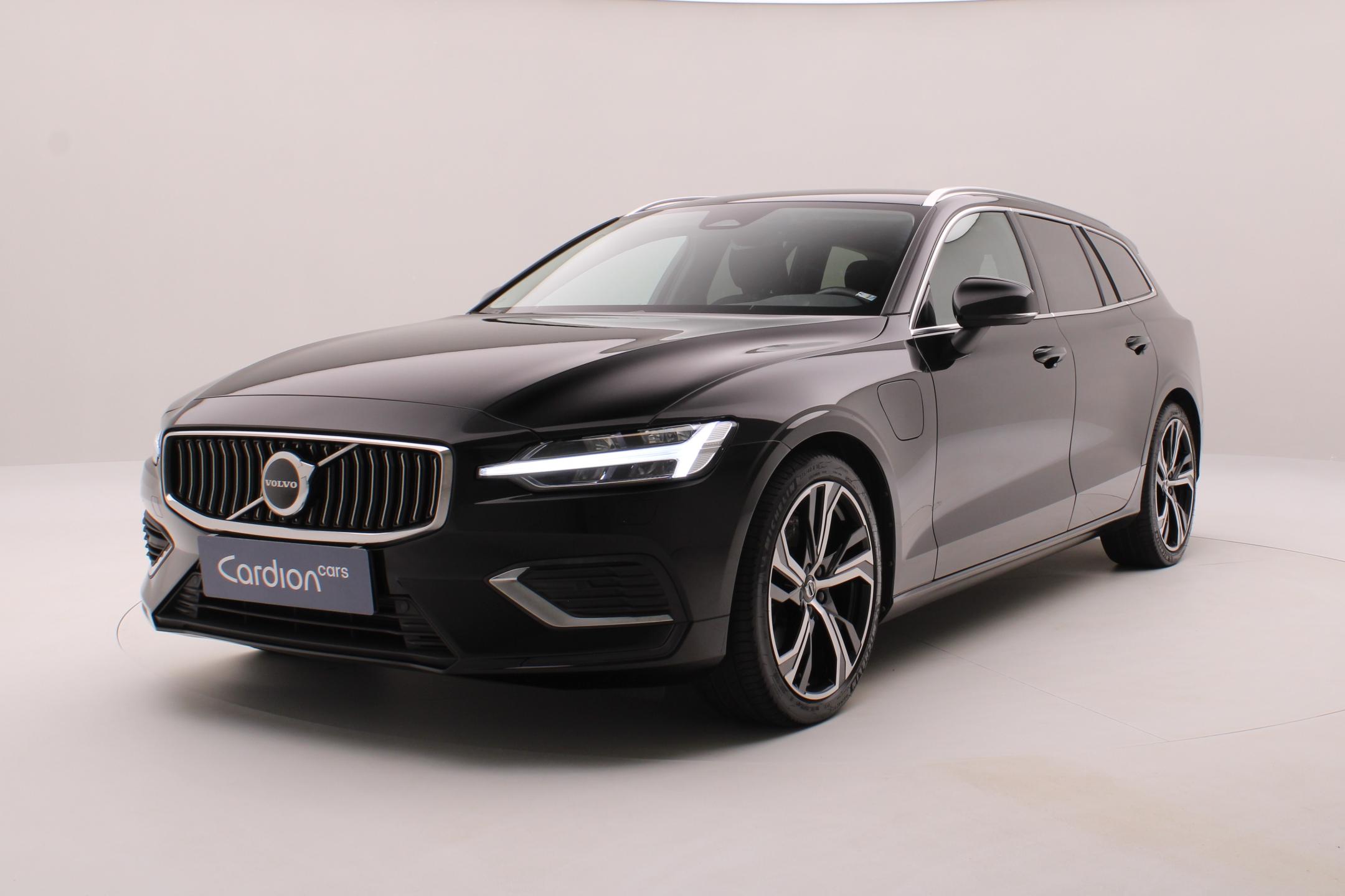 Volvo V60 T6 AWD RECHARGE CORE AUT