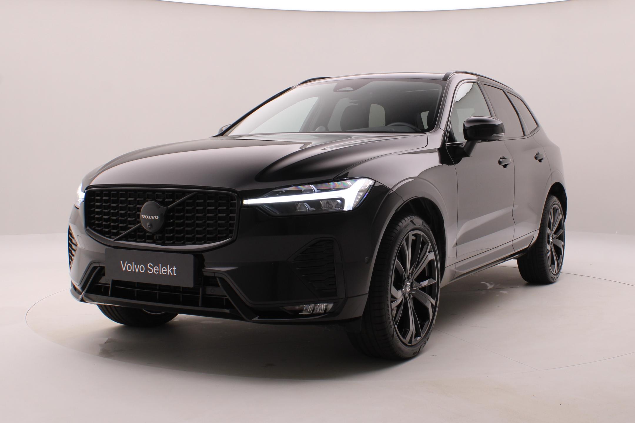 Volvo XC60 B5 AWD ULTRA BLACK EDITION CZ