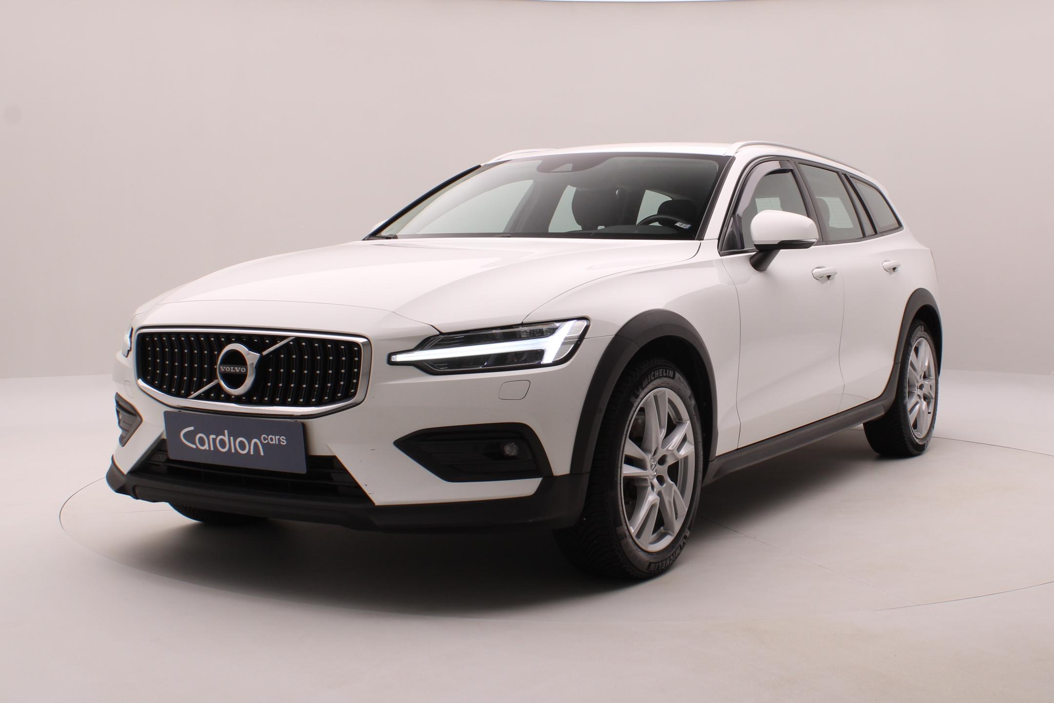 Volvo V60 CC D4 AWD MOMENTUM AUT