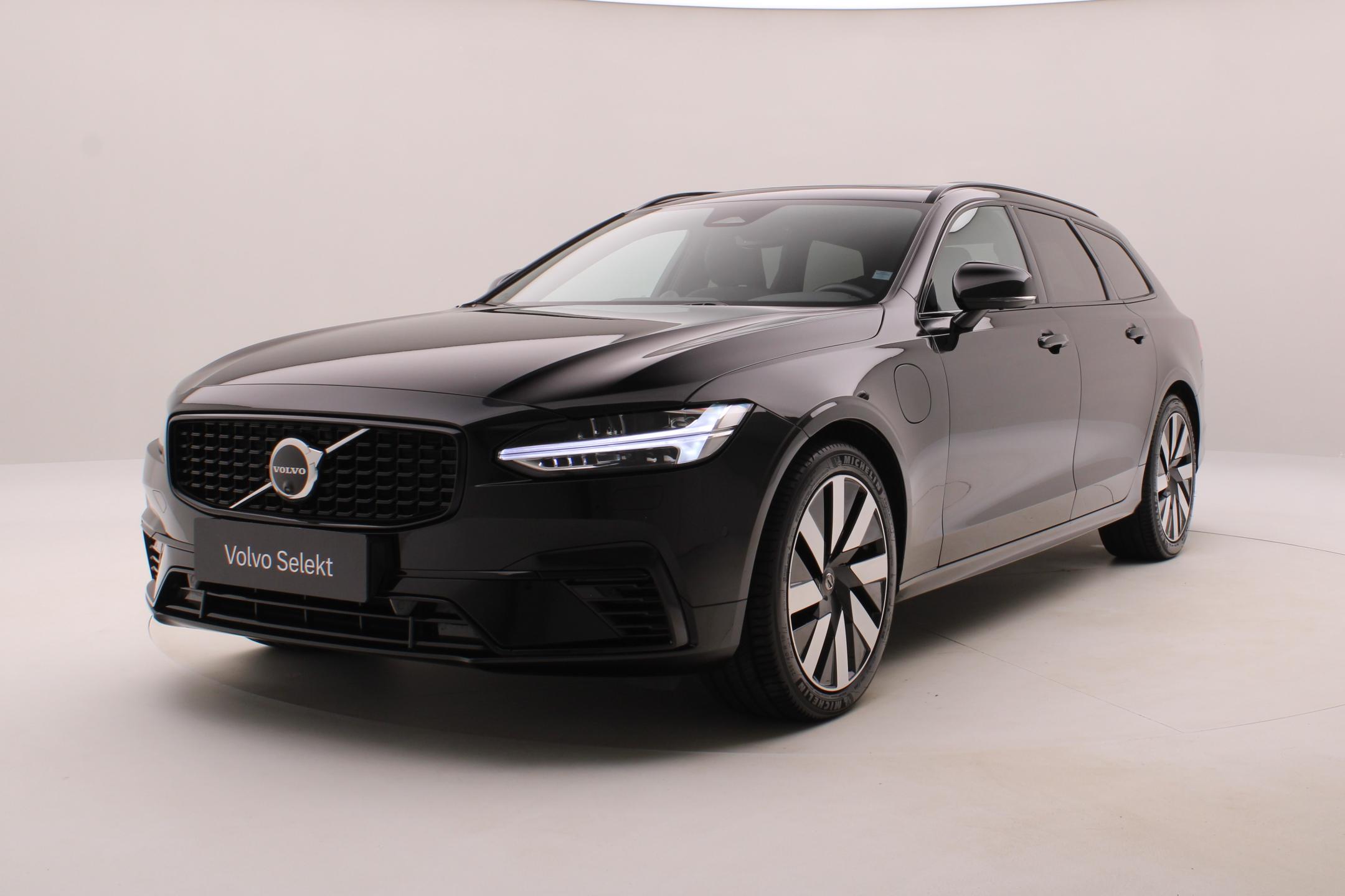 Volvo V90 T6 AWD PLUG-IN DARK ULTRA