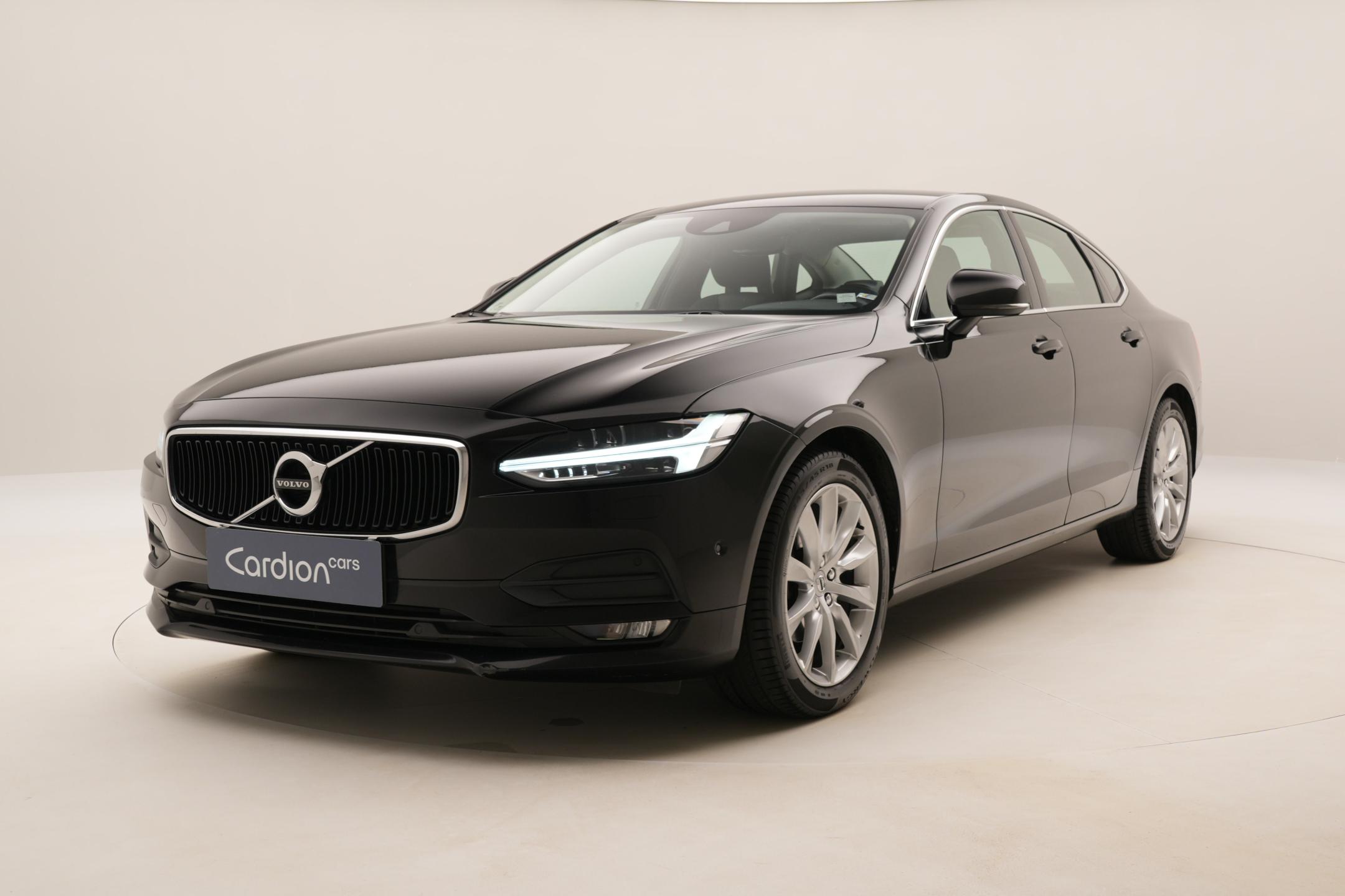Volvo S90 D4 MOMENTUM AUT