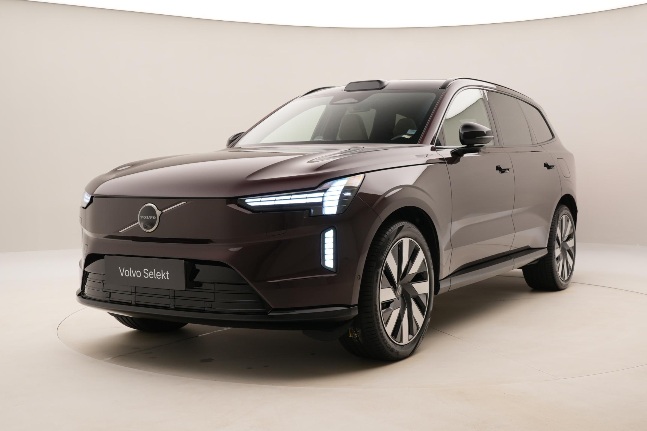 Volvo EX90 PURE ELECTRIC TWIN ULTRA 7míst
