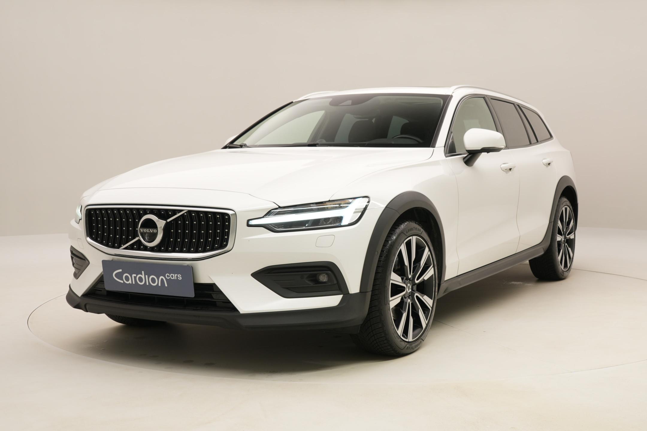 Volvo V60 CC D4 AWD MOMENTUM AUT