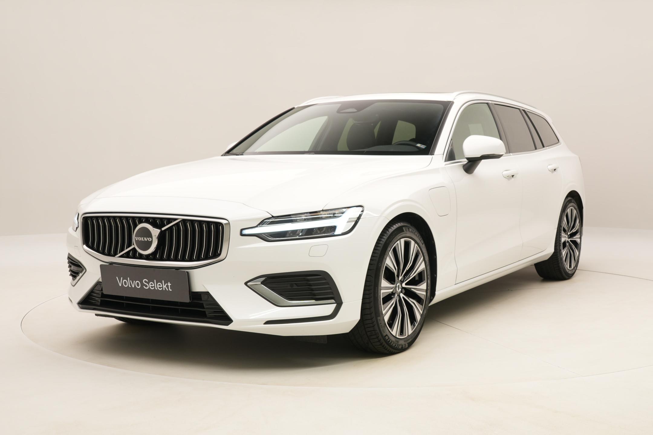 Volvo V60 T6 AWD RECHARGE BRIGHT PLUS