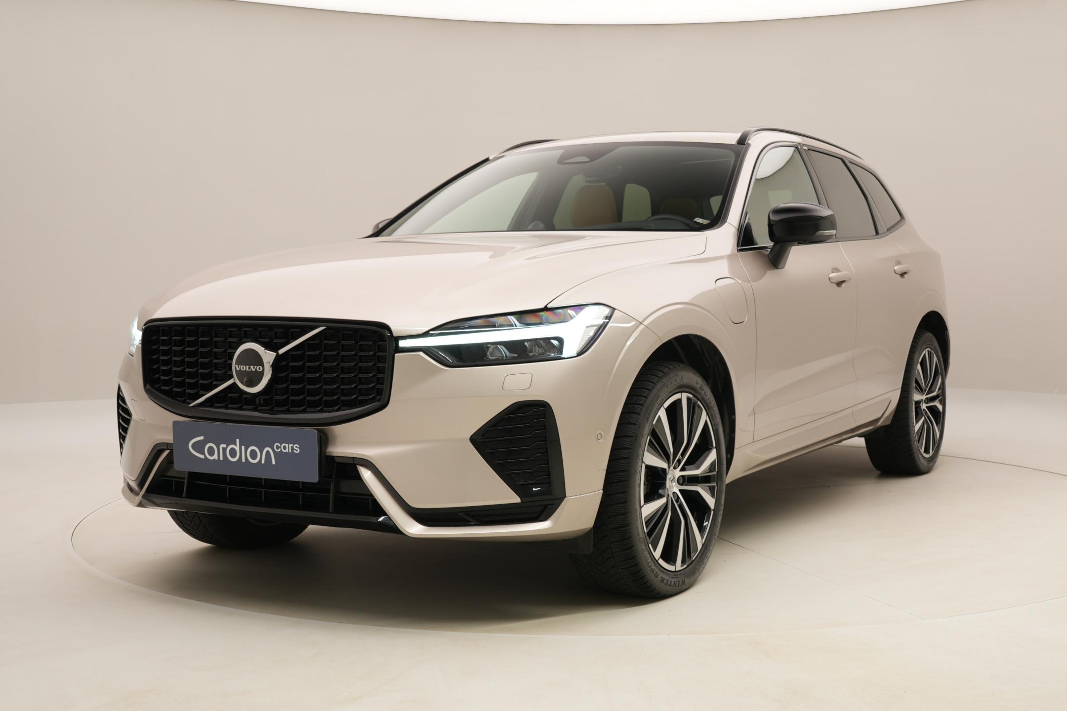 Volvo XC60 T6 AWD RECHARGE DARK ULTIMATE