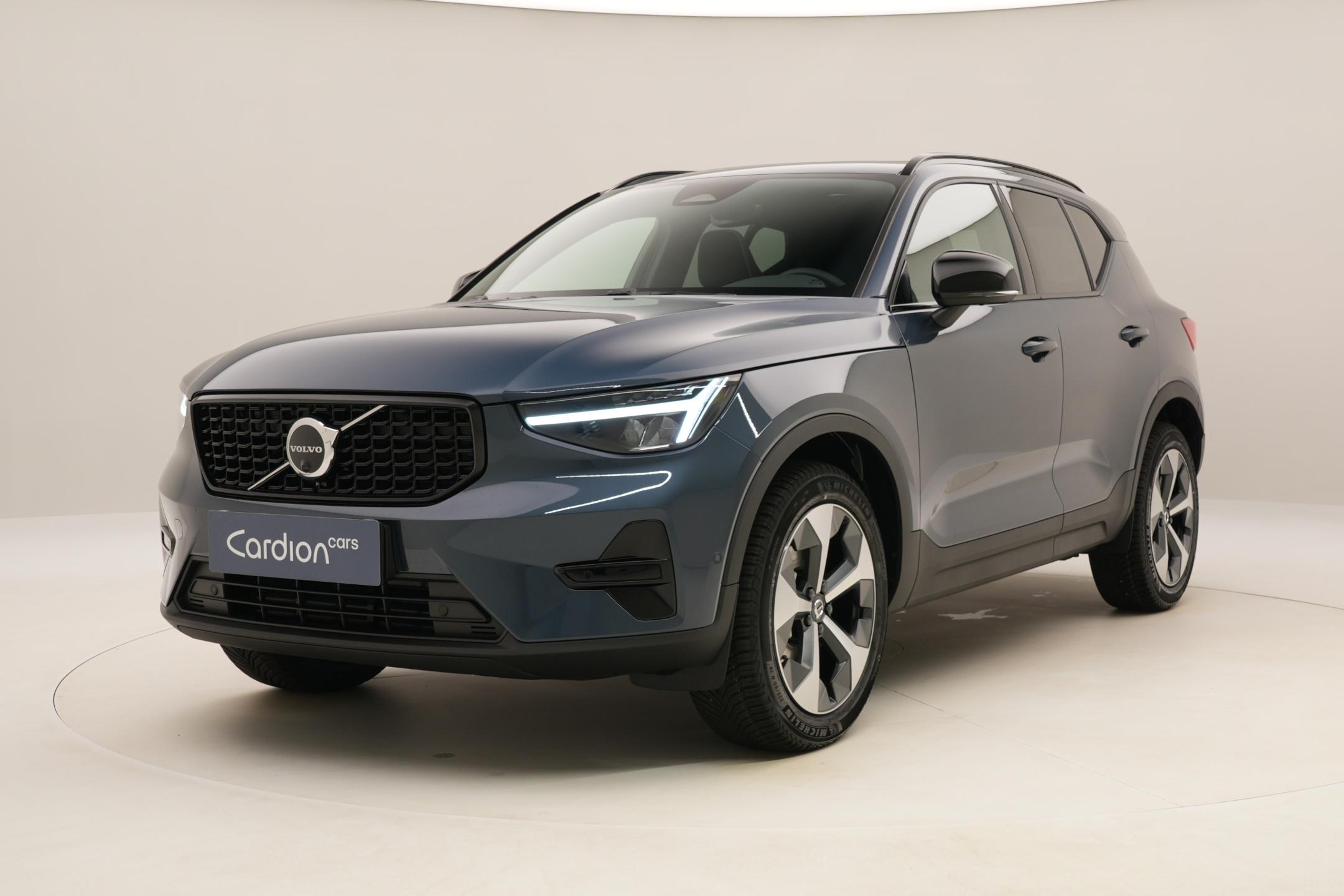 Volvo XC40 B3 AUT DARK ULTRA