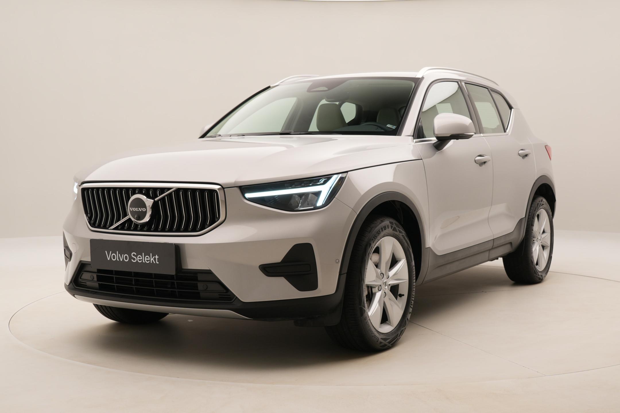 Volvo XC40 B4 AWD BRIGHT PLUS AUT CZ