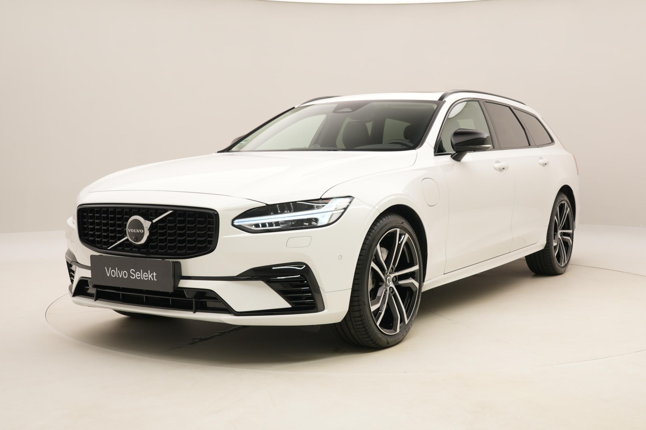 Volvo V90 T8 AWD RECHARGE DARK ULTRA CZ