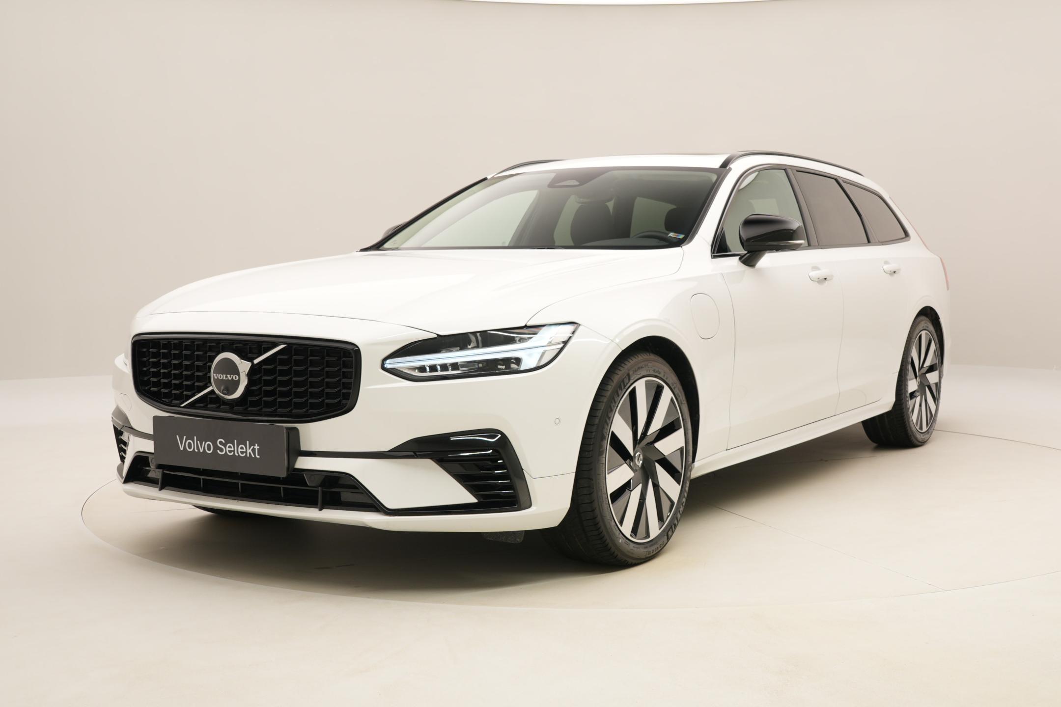 Volvo V90 T6 AWD RECHARGE DARK PLUS AUT