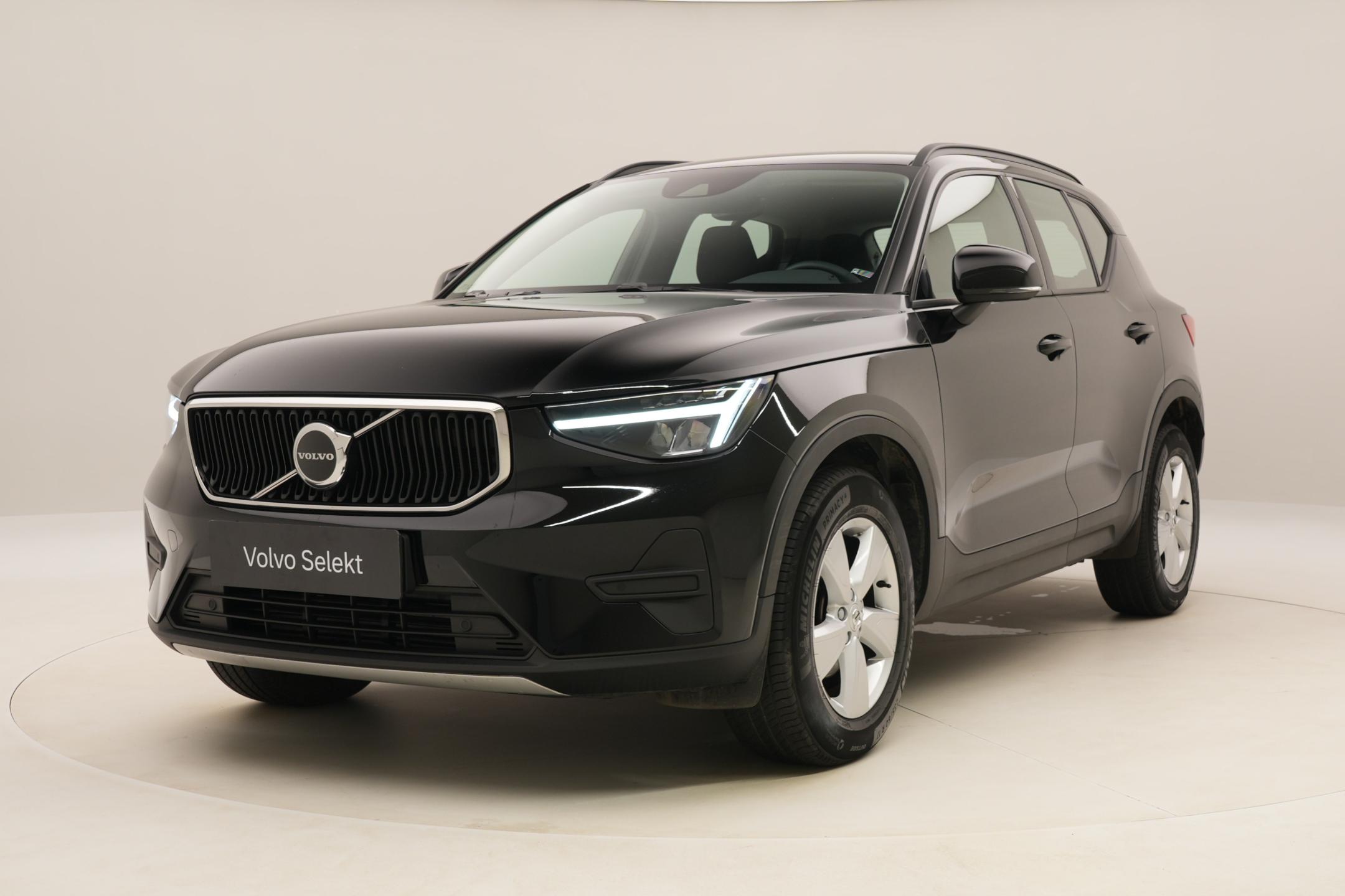 Volvo XC40 T2 ESSENTIAL CZ