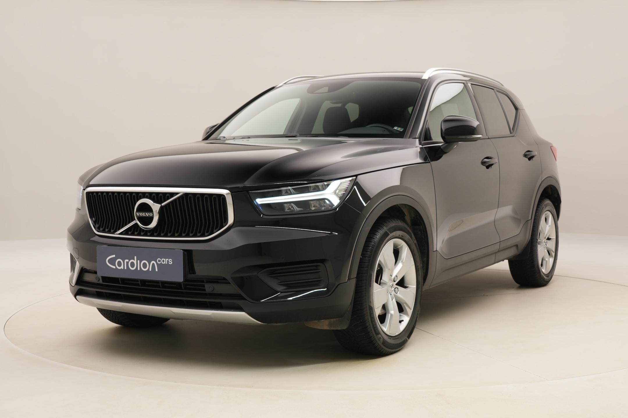 Volvo XC40 T2 MOMENTUM AUT CZ