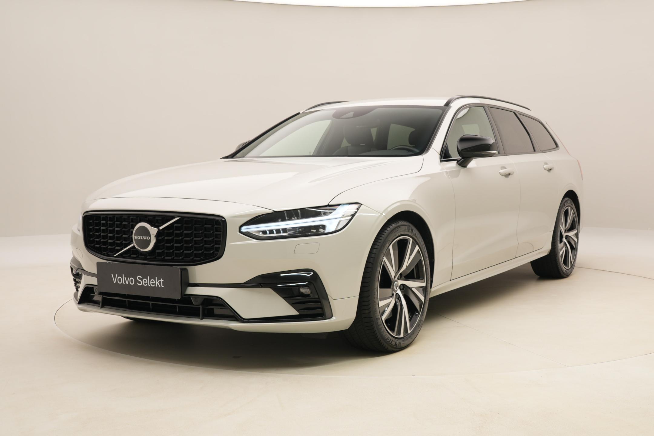 Volvo V90 B5 AWD R-DESIGN AUT CZ