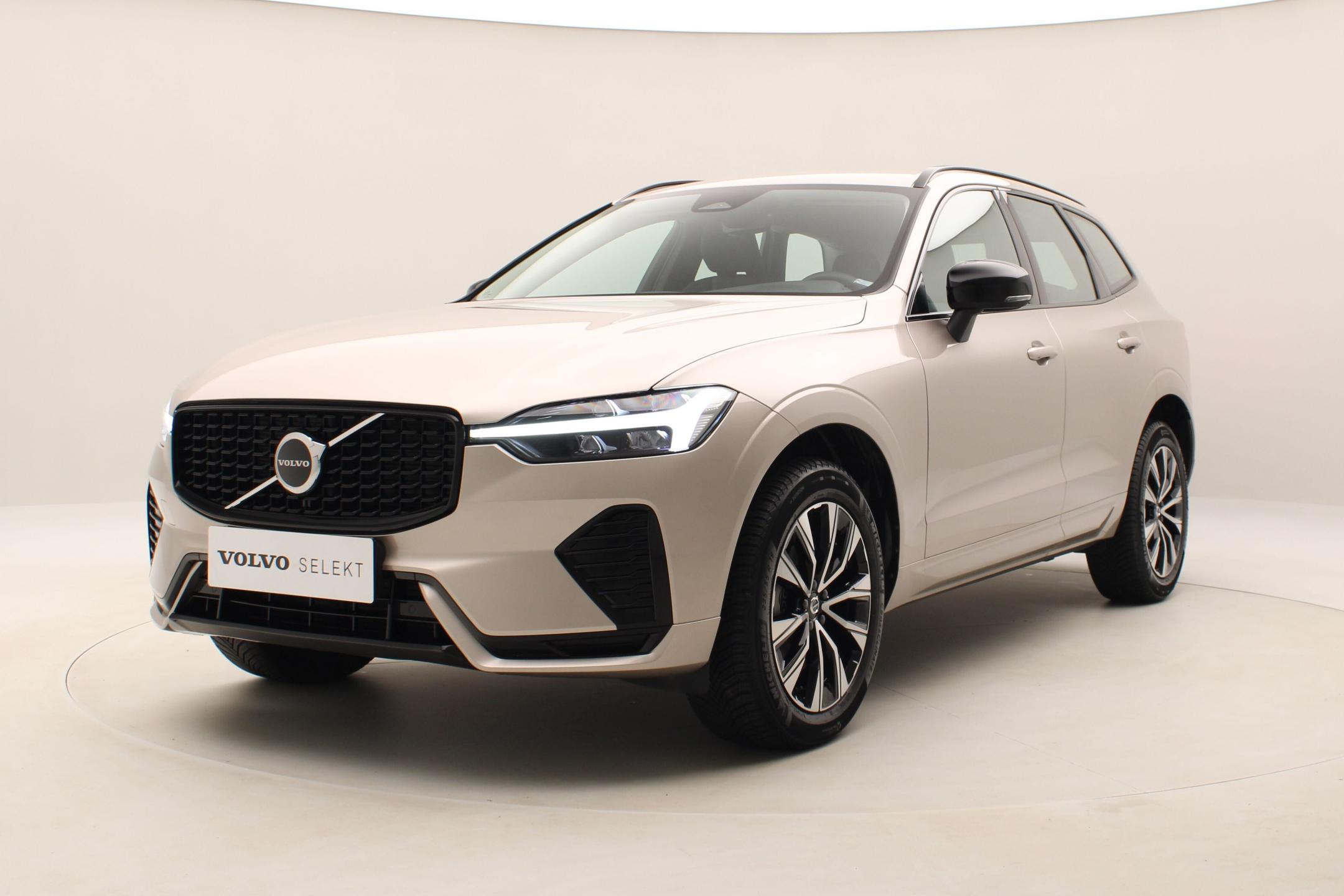 Volvo XC60 B4 AWD PLUS DARK AUT CZ