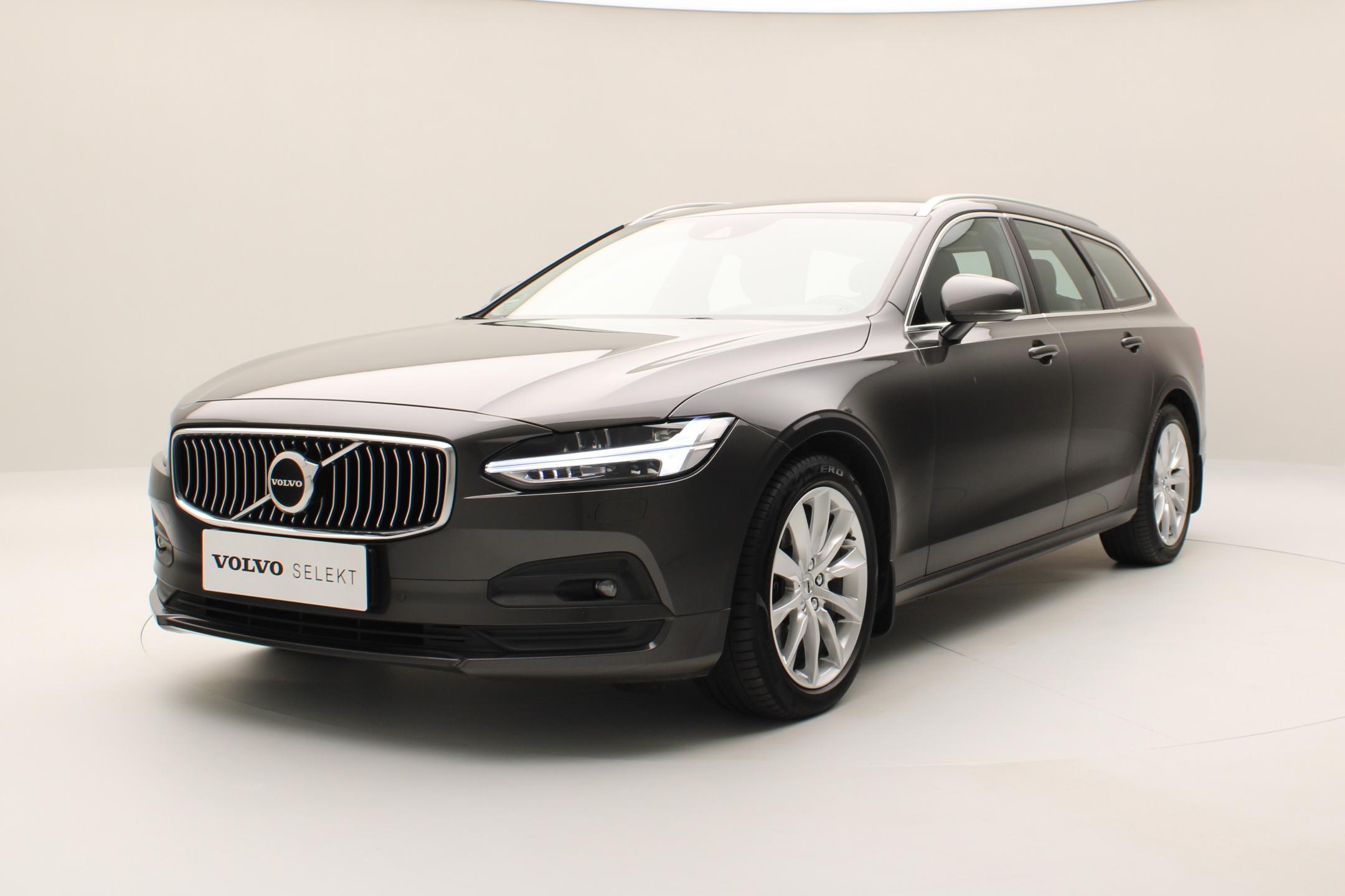 Volvo V90 B4 AWD MOMENTUM AUT