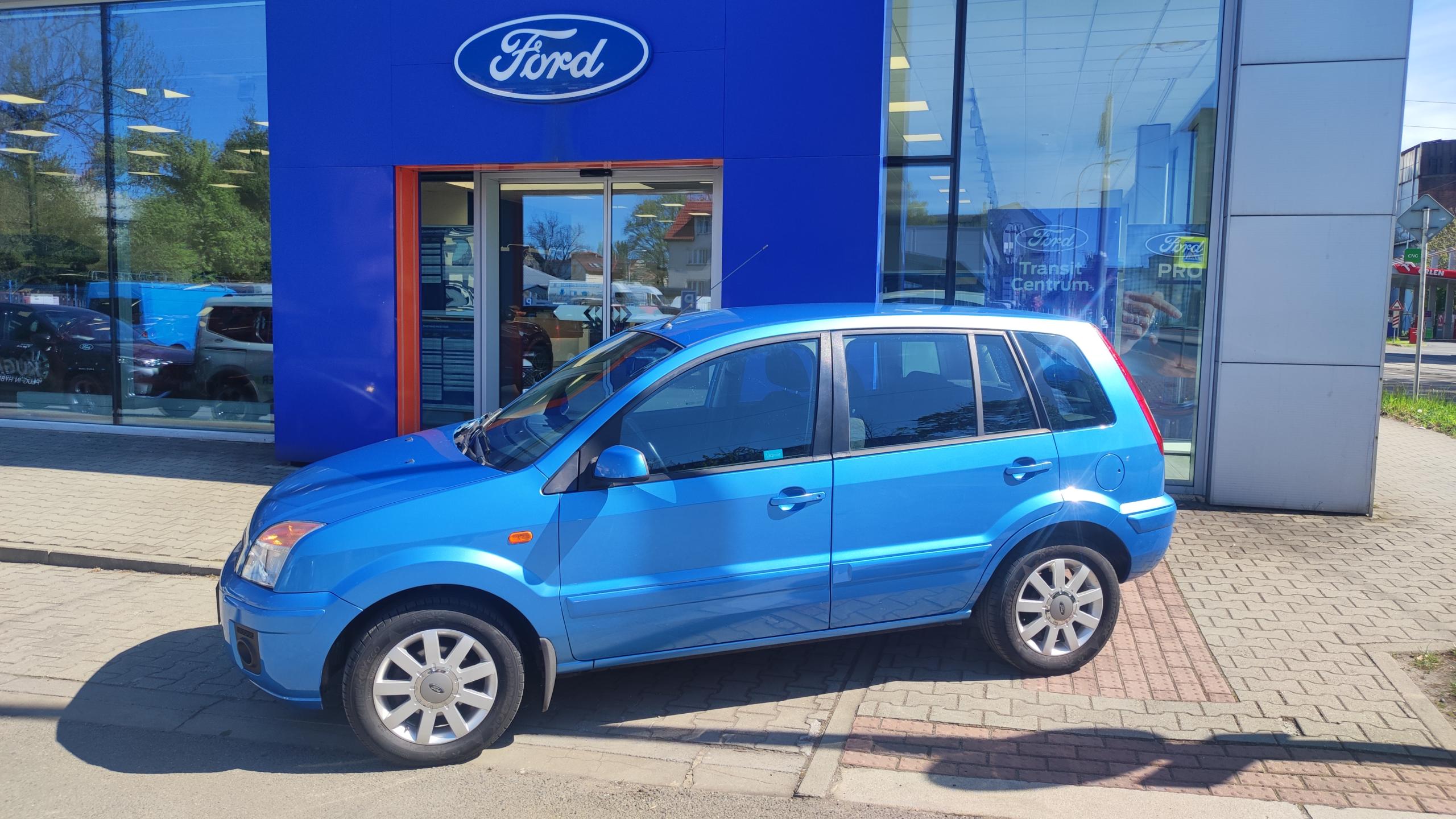 Ford Fusion 1,6 74kW ČR plný servis