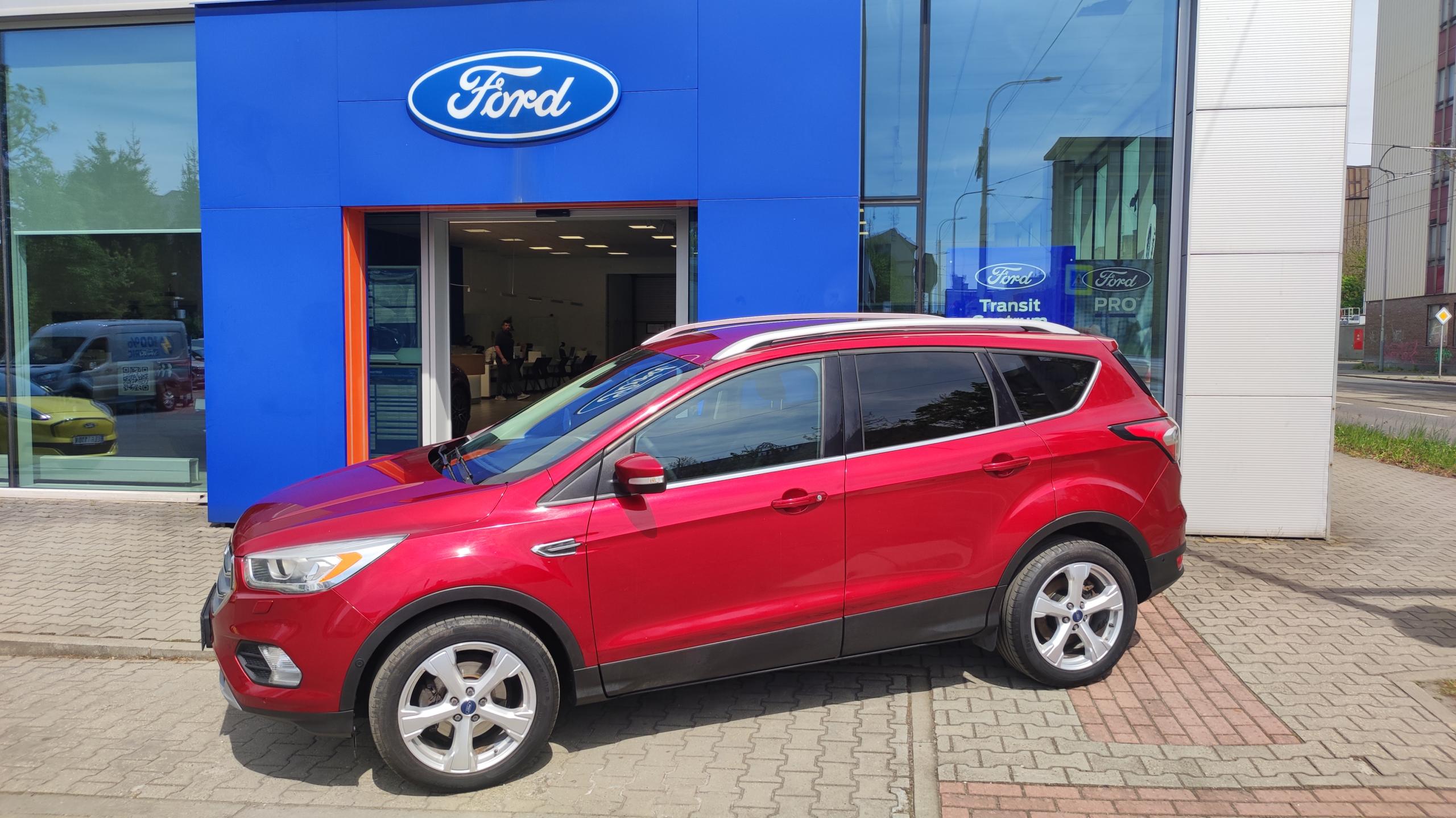 Ford Kuga 1,5 EcoBoost 110kw CZ