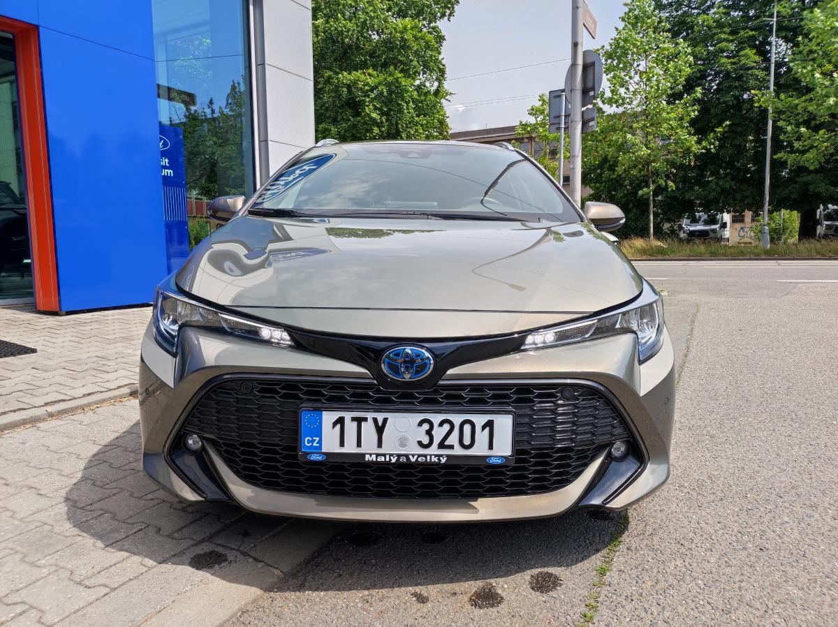 Toyota Corolla 1.8 HYBRID 1.maj