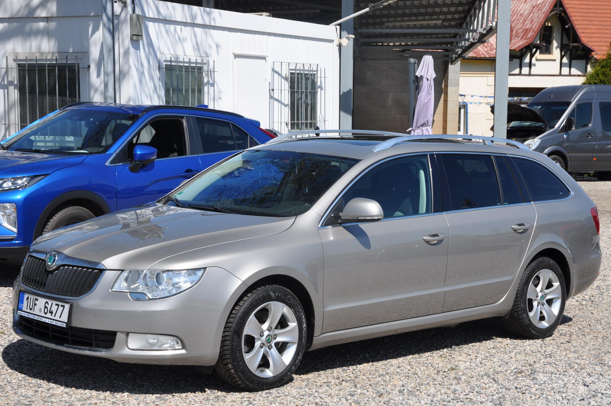 Škoda Superb II 2.0TDi 103kW KOMBI Panorama