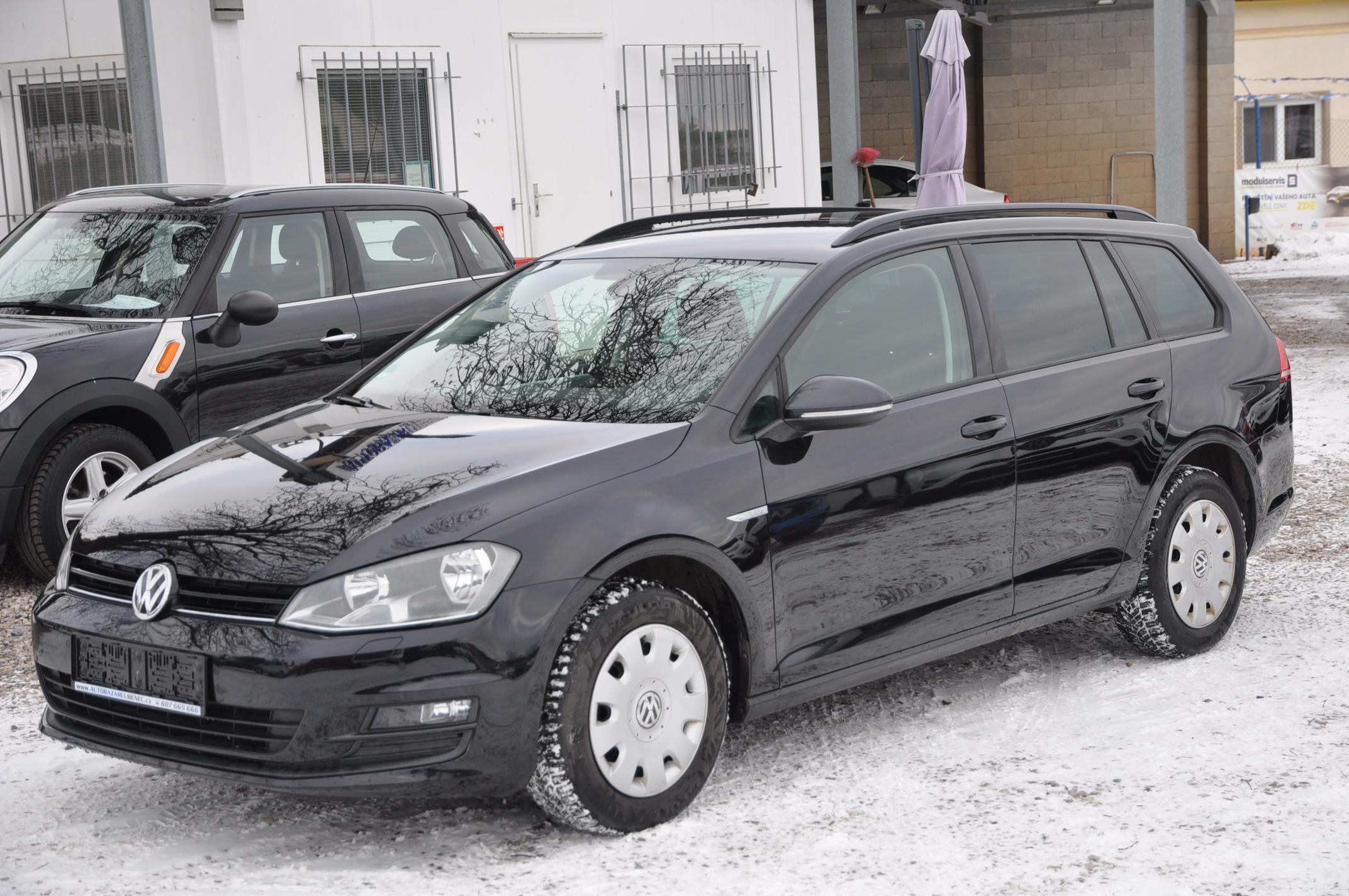 Volkswagen Golf VII 1.2TSi 77kW KOMBI CUP