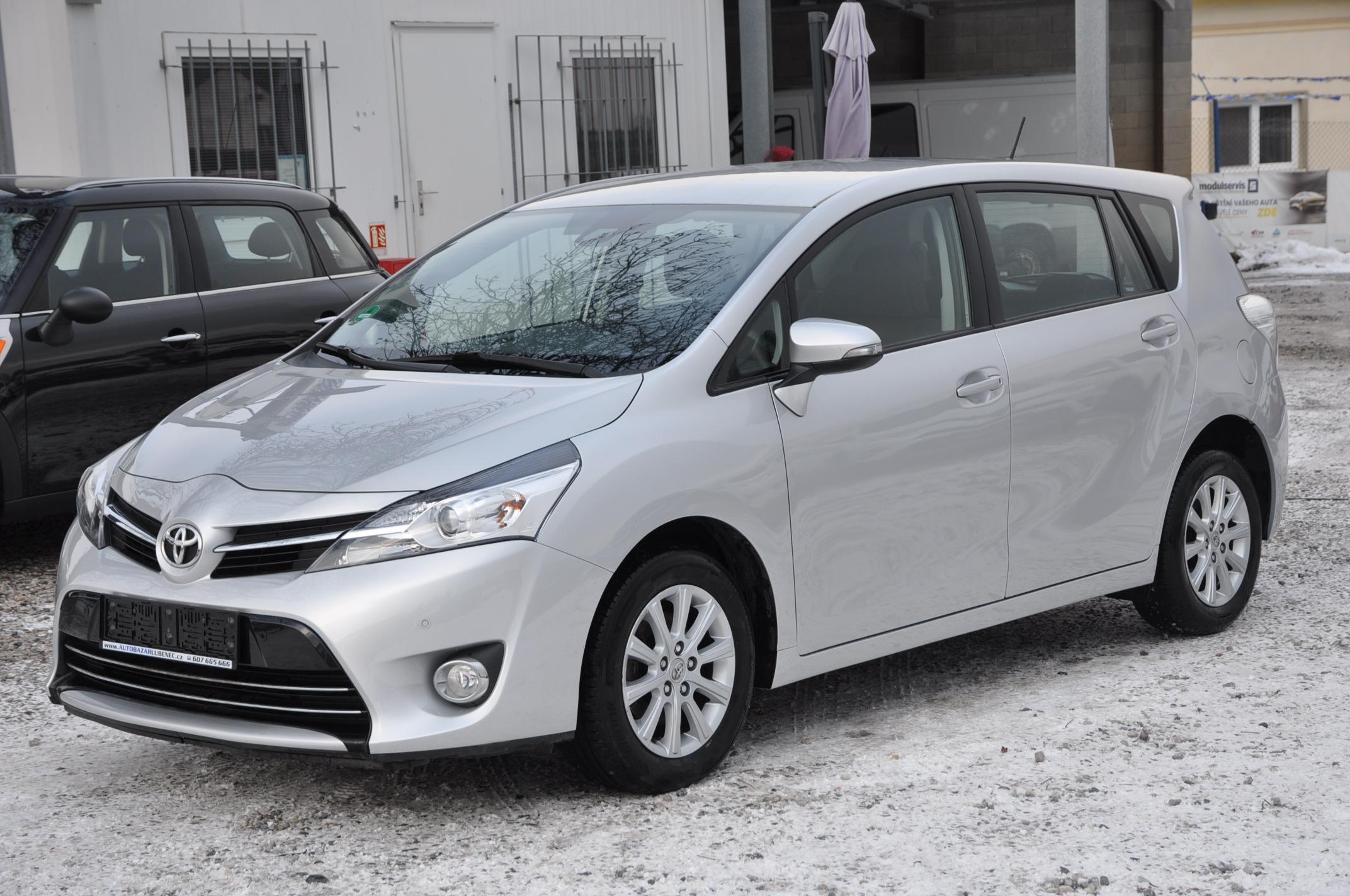 Toyota Verso 1.8 ValveMatic 108kW Automat 7