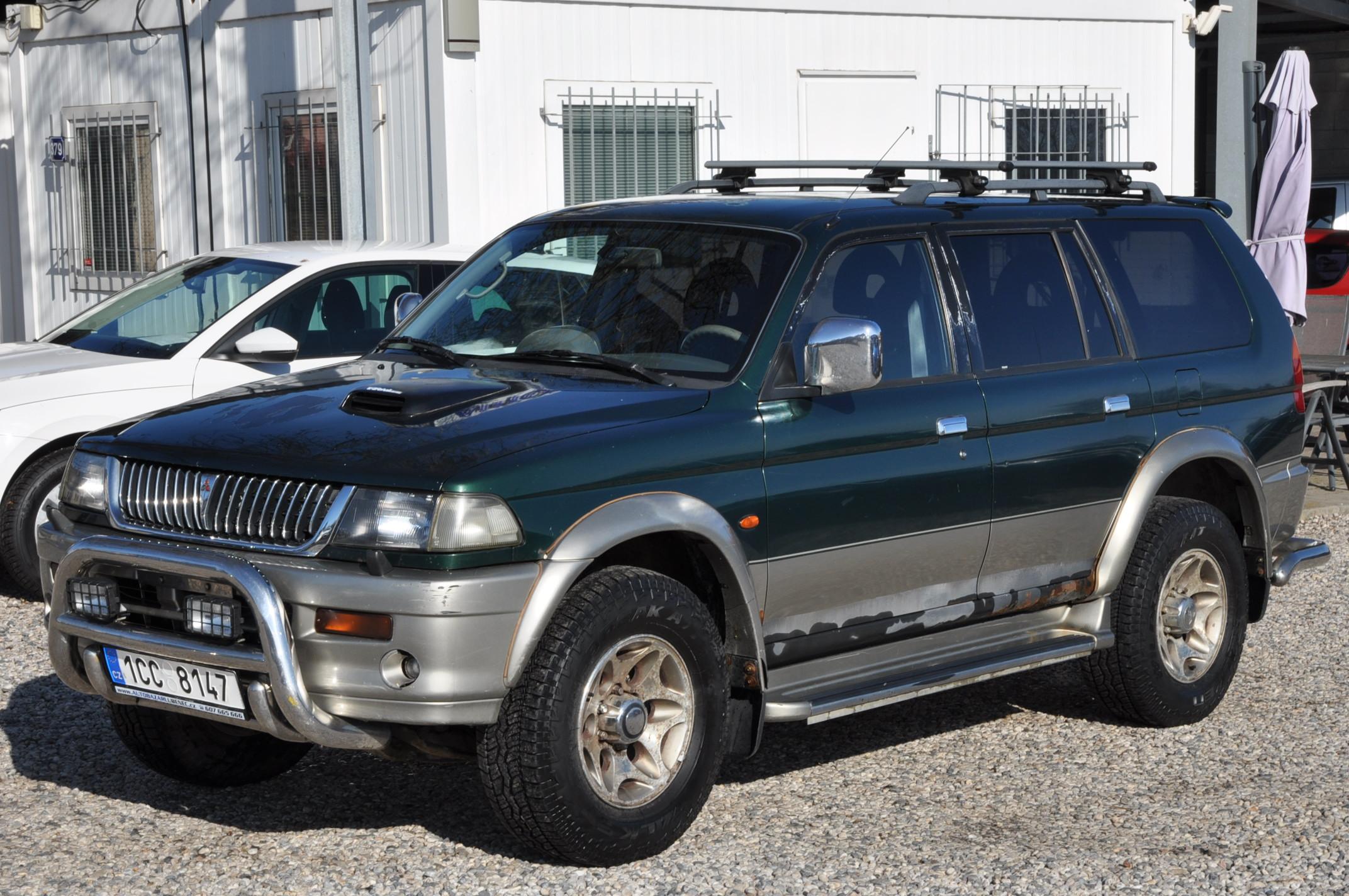 Mitsubishi Pajero Sport 2.5Di 73kW 4x4