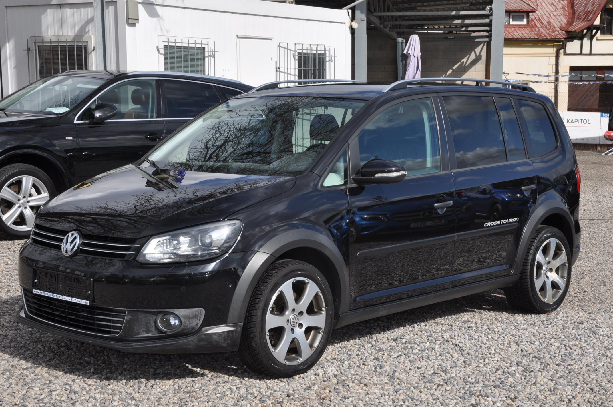 Volkswagen Touran CROSS 2.0TDi 103kW