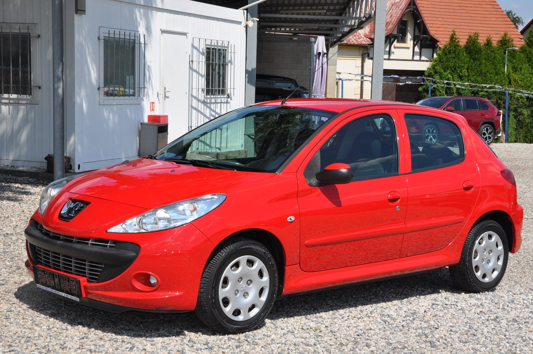 Peugeot 206 + 1.1i 44kW 5dv. Klima
