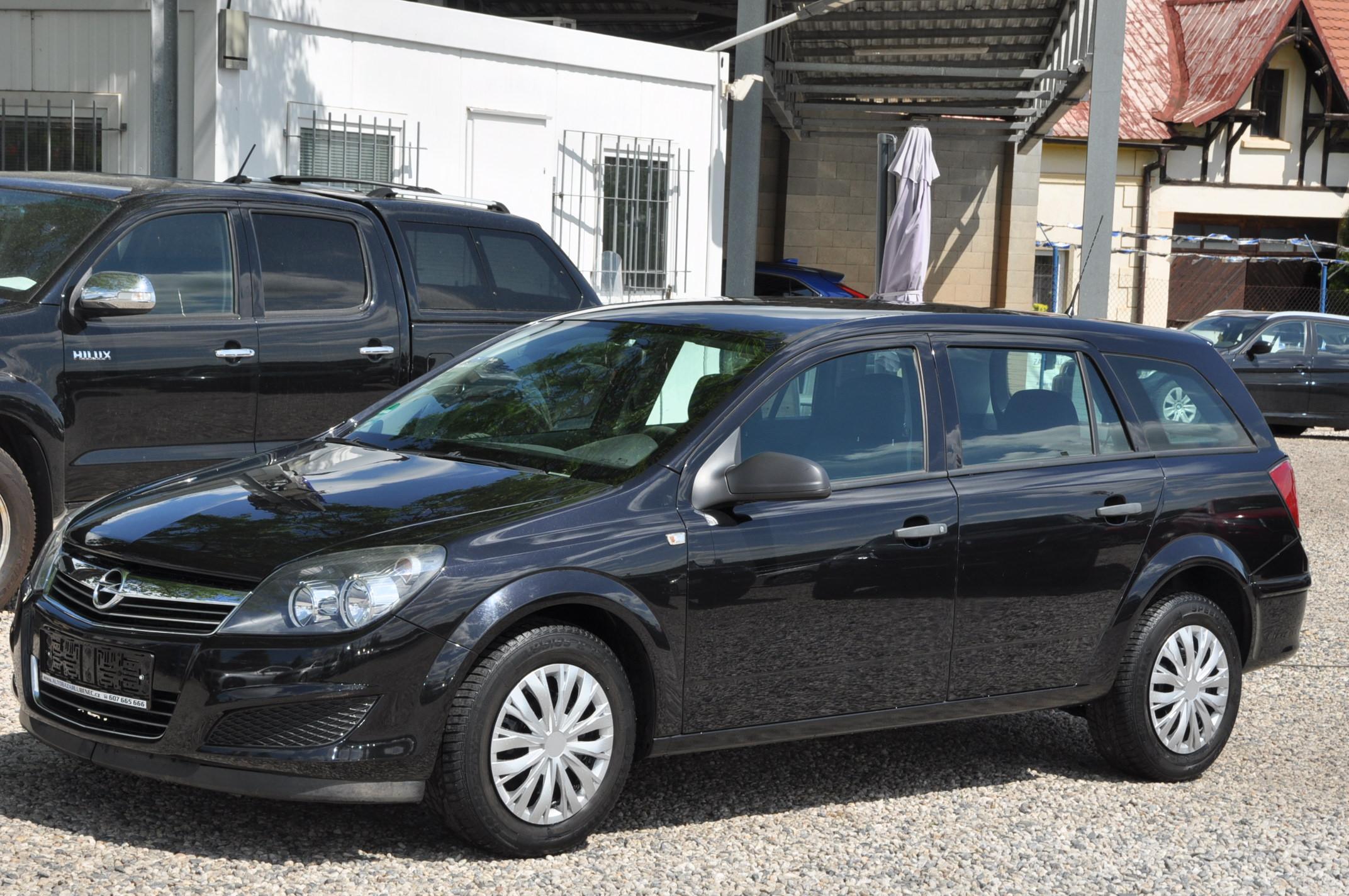 Opel Astra 1.4i 66kW KOMBI