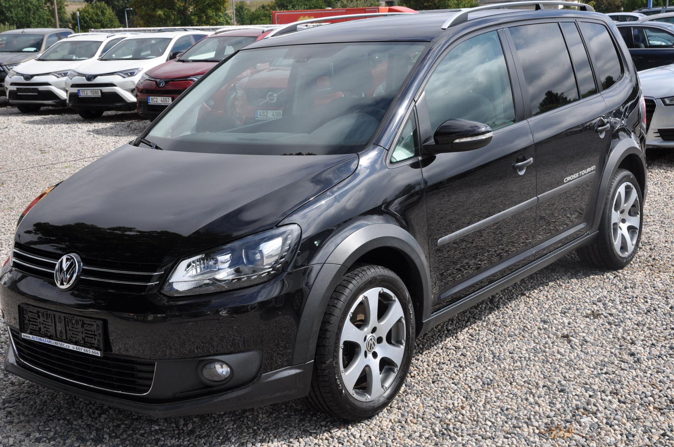 Volkswagen Touran CROSS 2.0TDi 103kW