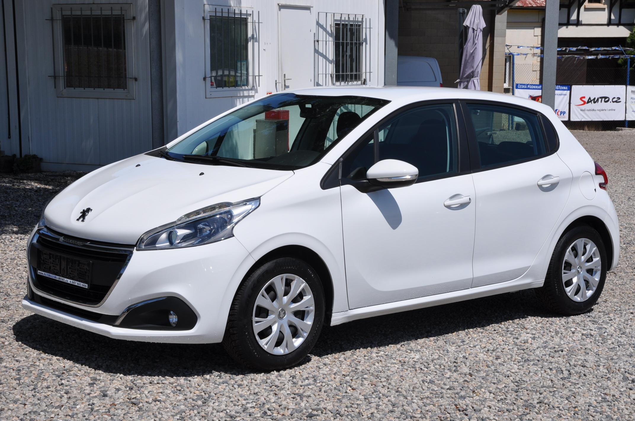 Peugeot 208 1.2i 60kW