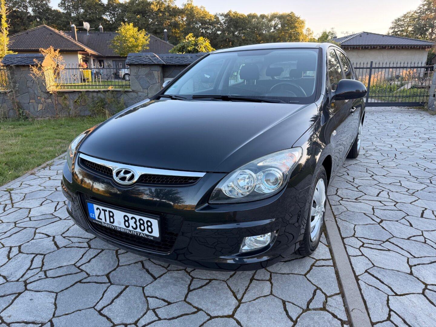 Hyundai i30 1.4 16V KLIMA, 144TKM