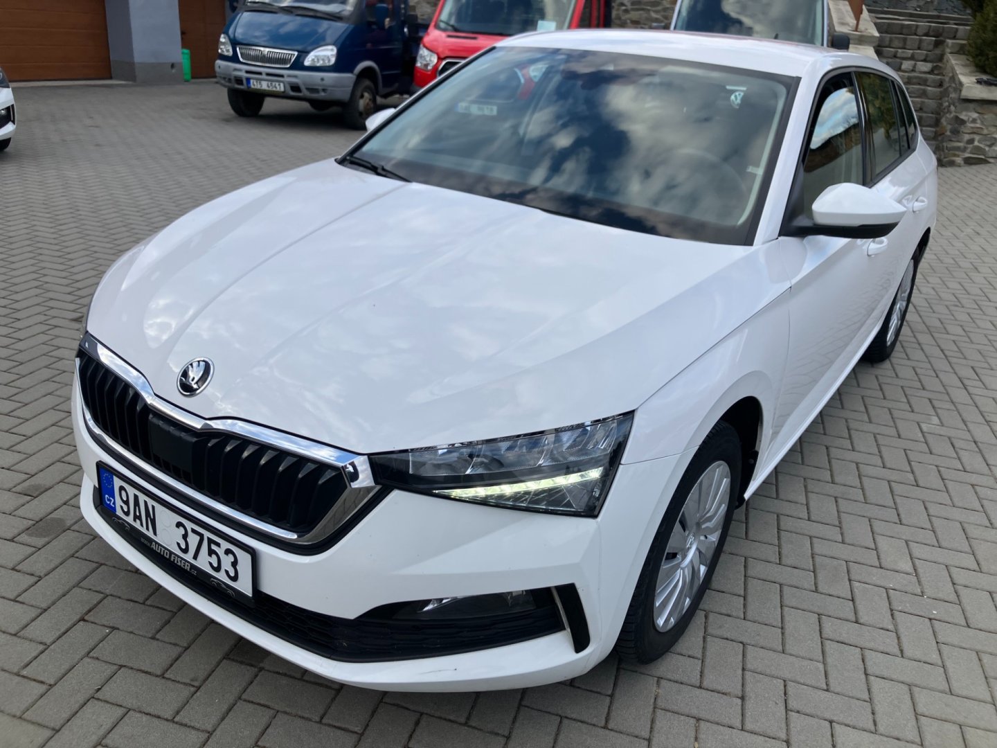 Škoda Scala 1.0TSI AMBITION 2023 ČR,1.maj.
