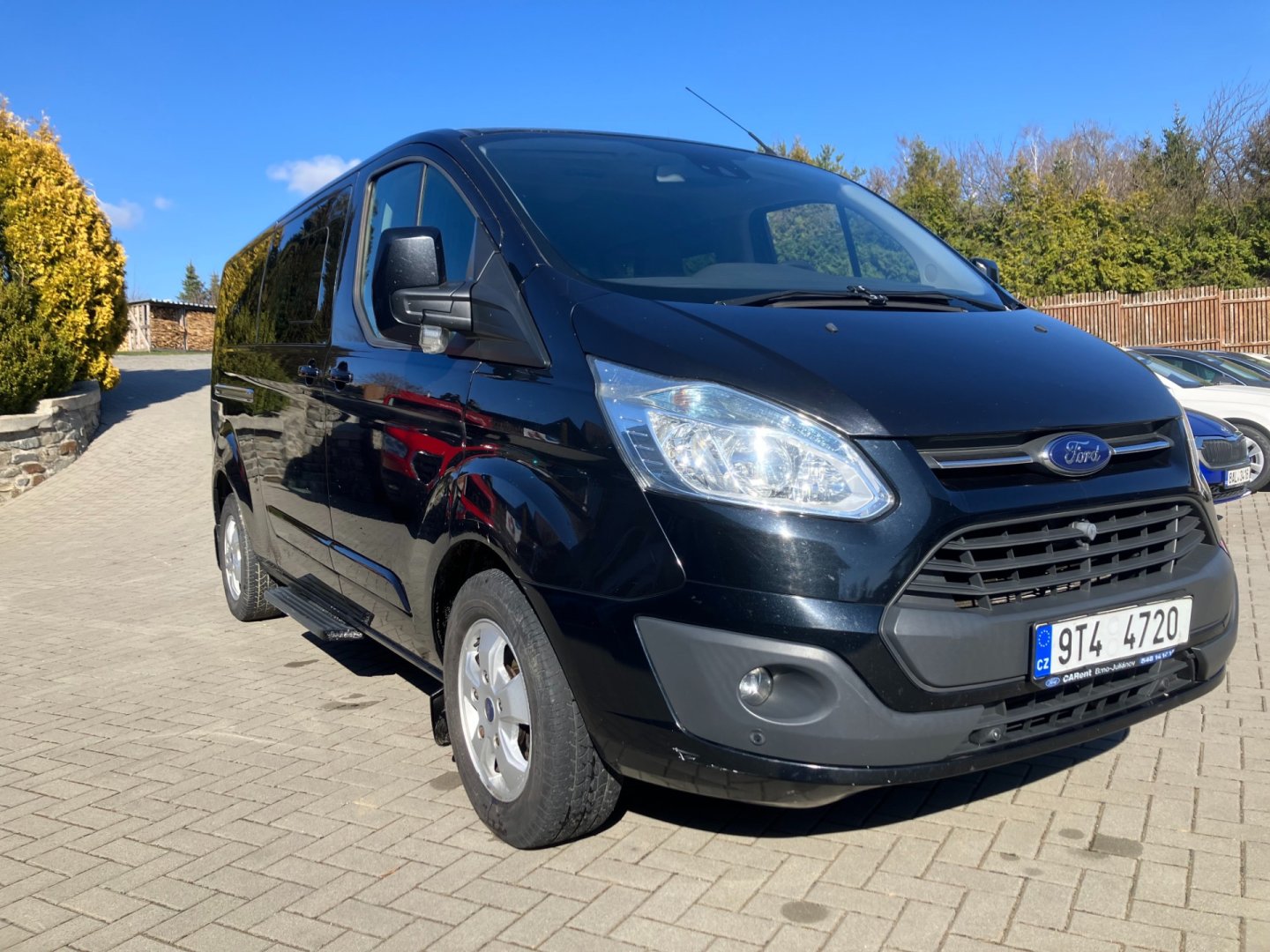 Ford Tourneo Custom 2.2TDCI L2 TITANIUM 8-MÍST TZ
