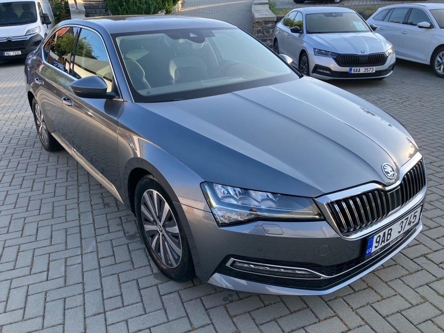 Škoda Superb 2.0TDI 110kW DSG STYLE PLUS