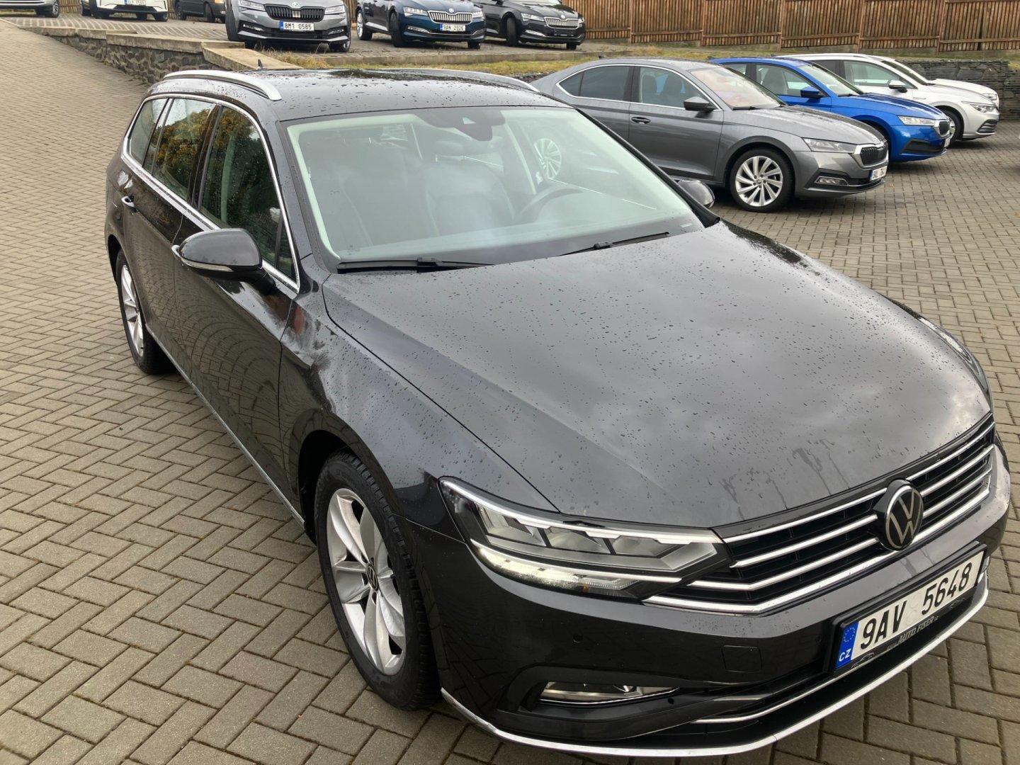 Volkswagen Passat 2.0TDI 110kW DSG ELEGANCE NAVI