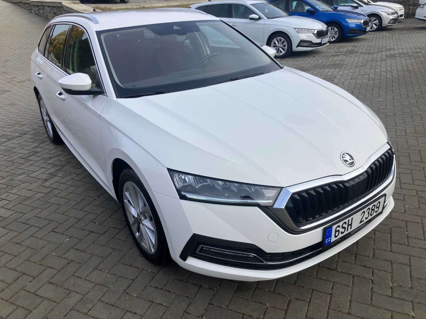 Škoda Octavia 2.0TDI STYLE,TZ,NEHAVAROVANÉ