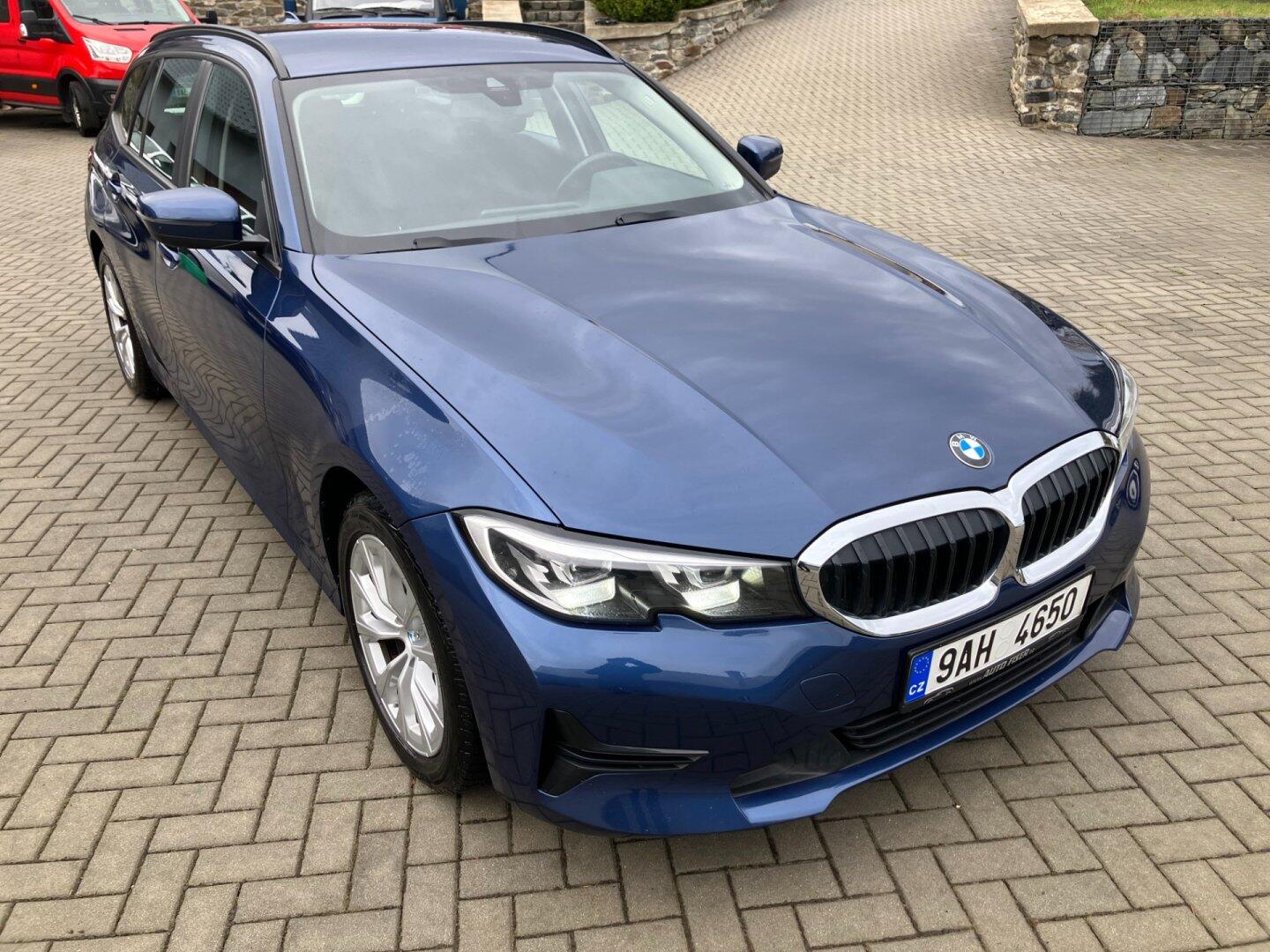 BMW Řada 3 2.0 318D TOURING NOVÉ ČR