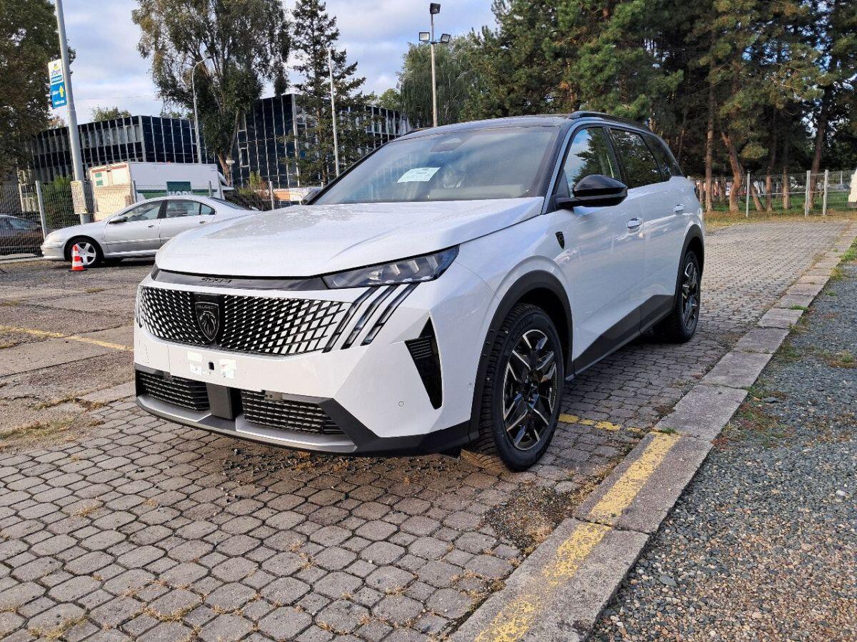 Peugeot 5008 GT Hybrid 136 e-DCS6