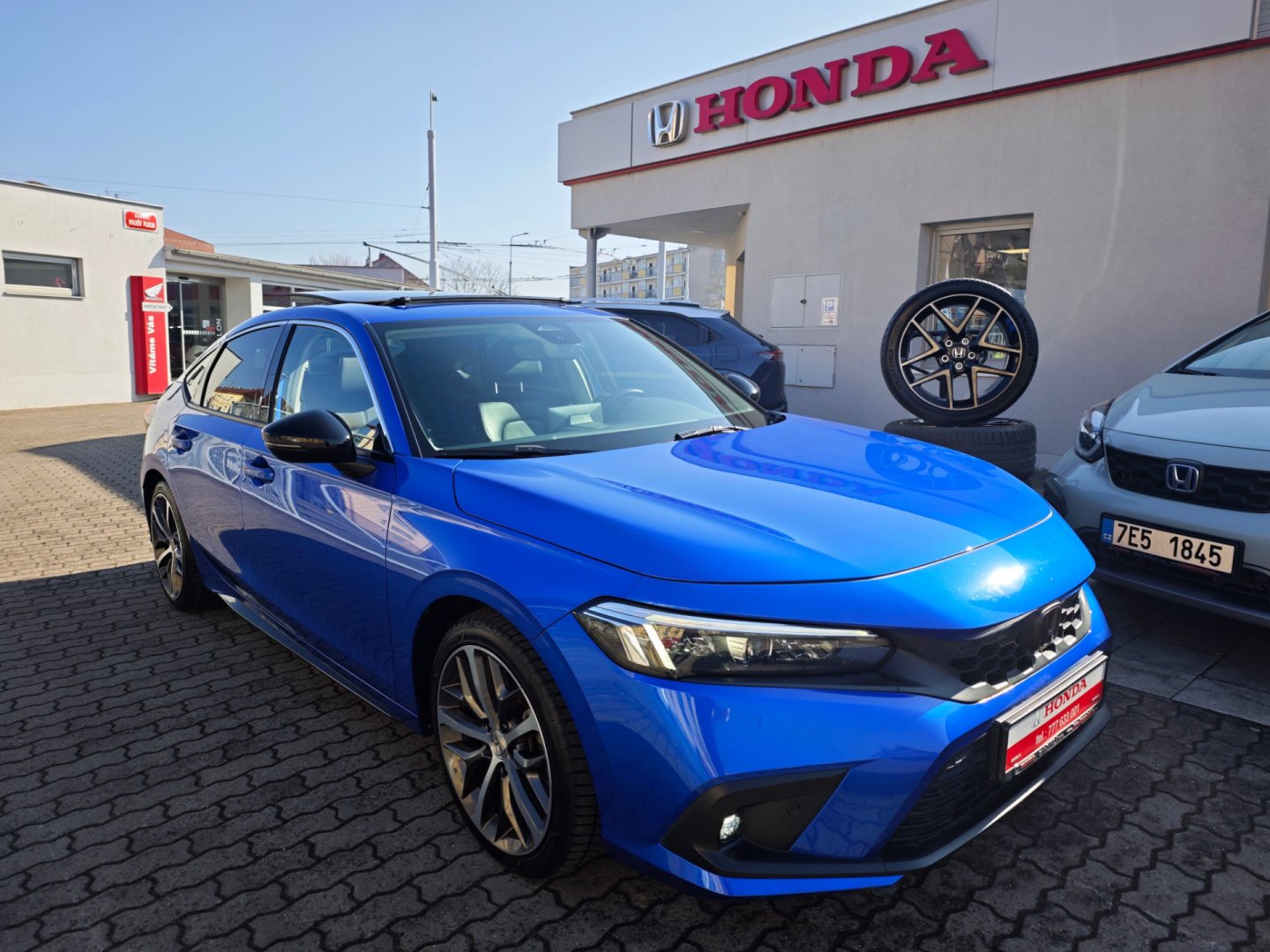 Honda Civic 2.0 e:HEV Advance 1.majitel-ČR