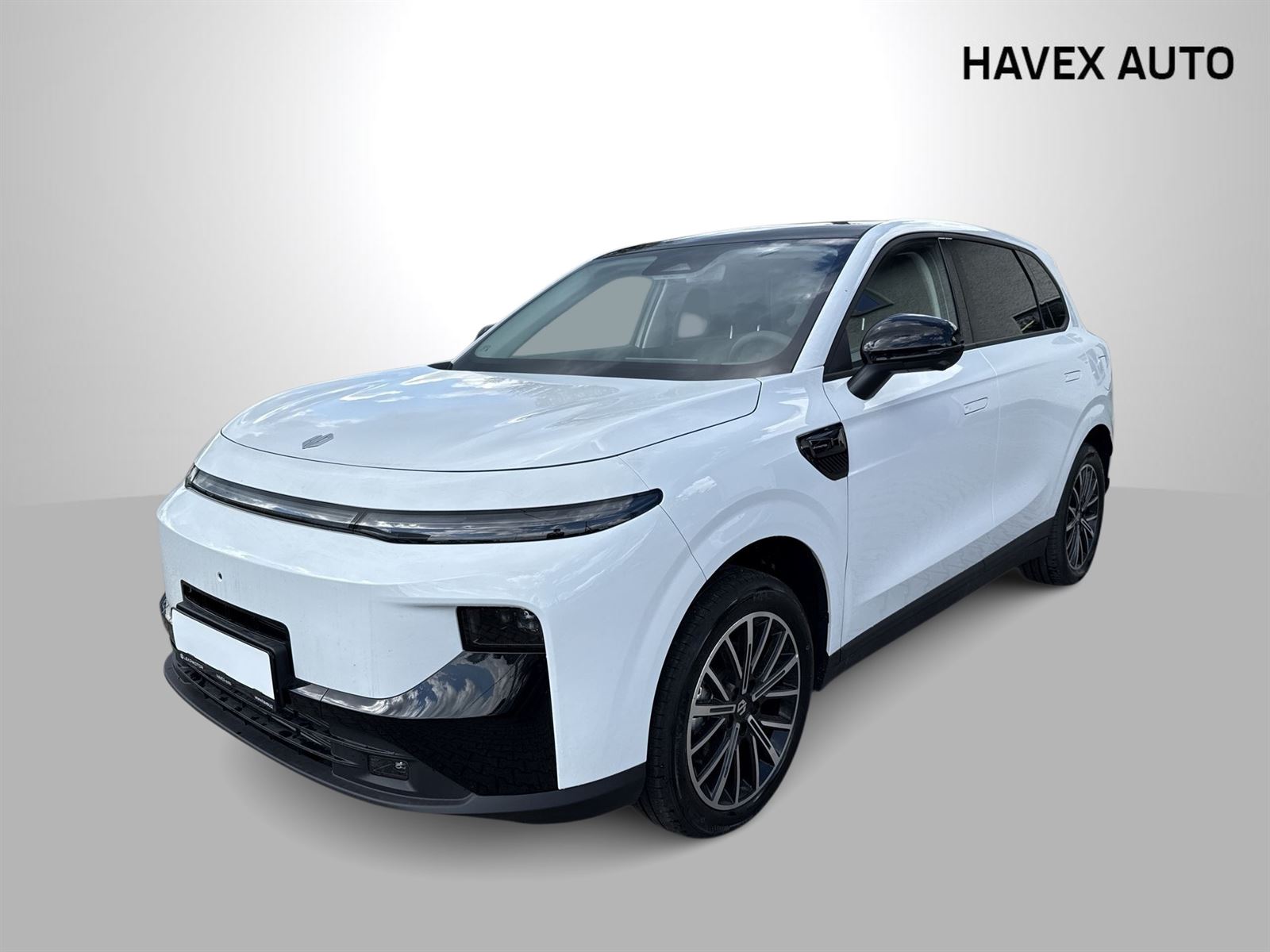 Leapmotor B10 DESIGN HYBRID EV