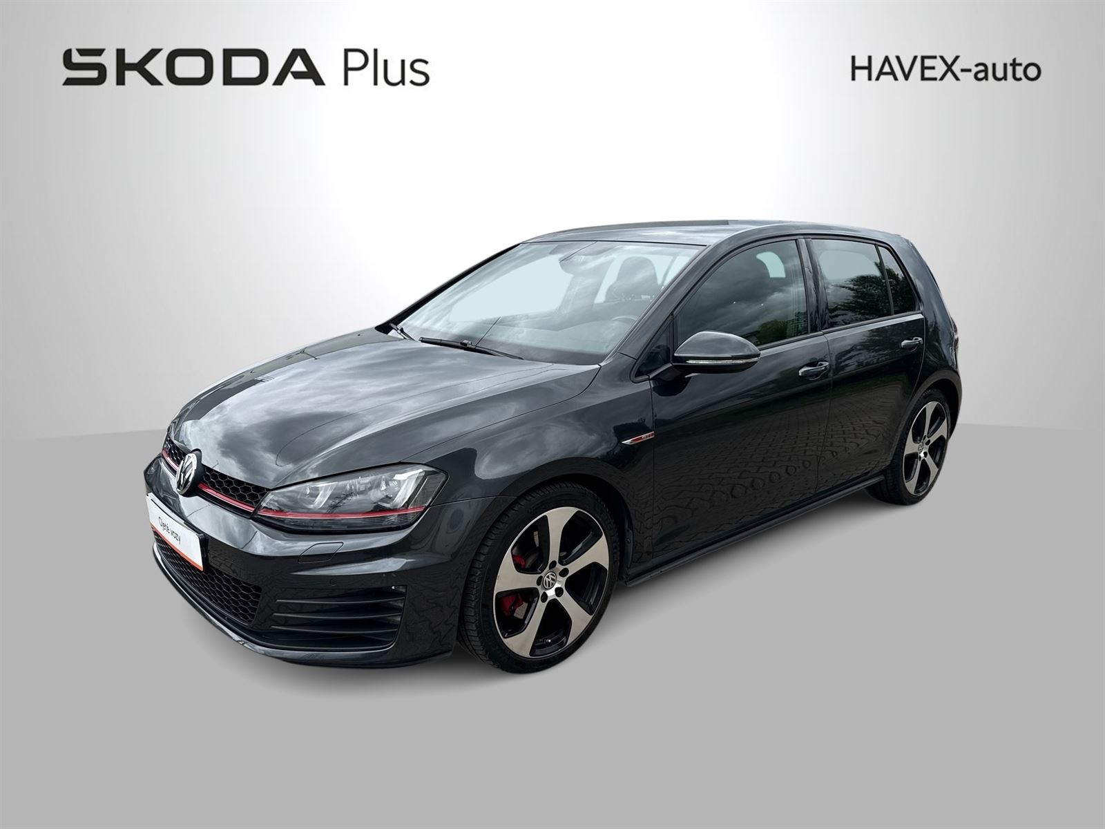 Volkswagen Golf 2.0 TSI GTI