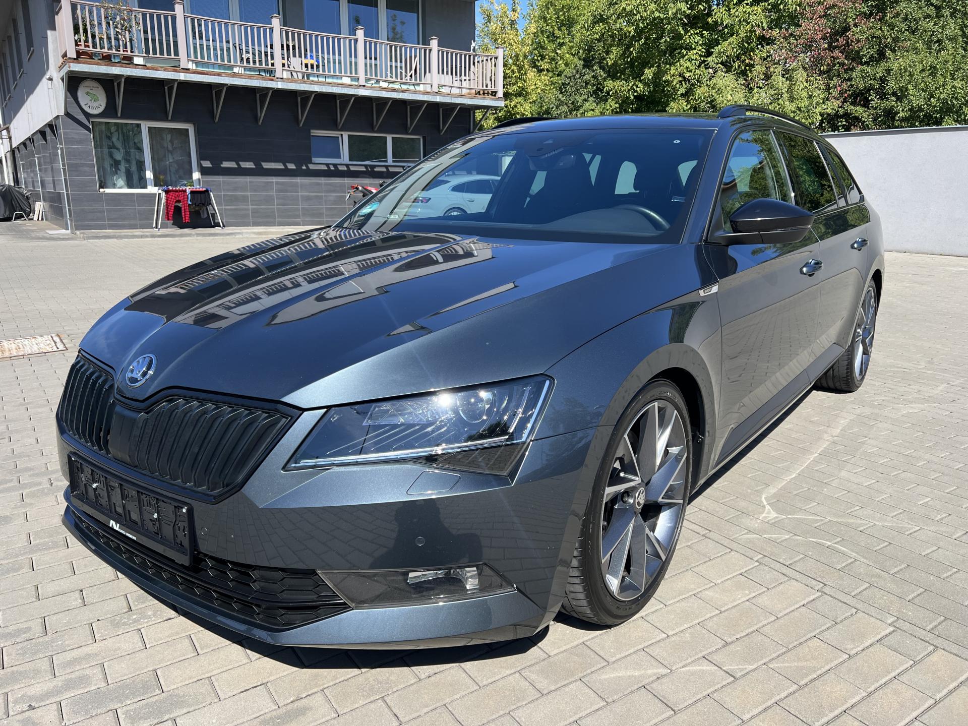 Škoda Superb 2.0 TDi 4x4 Sportline DSG