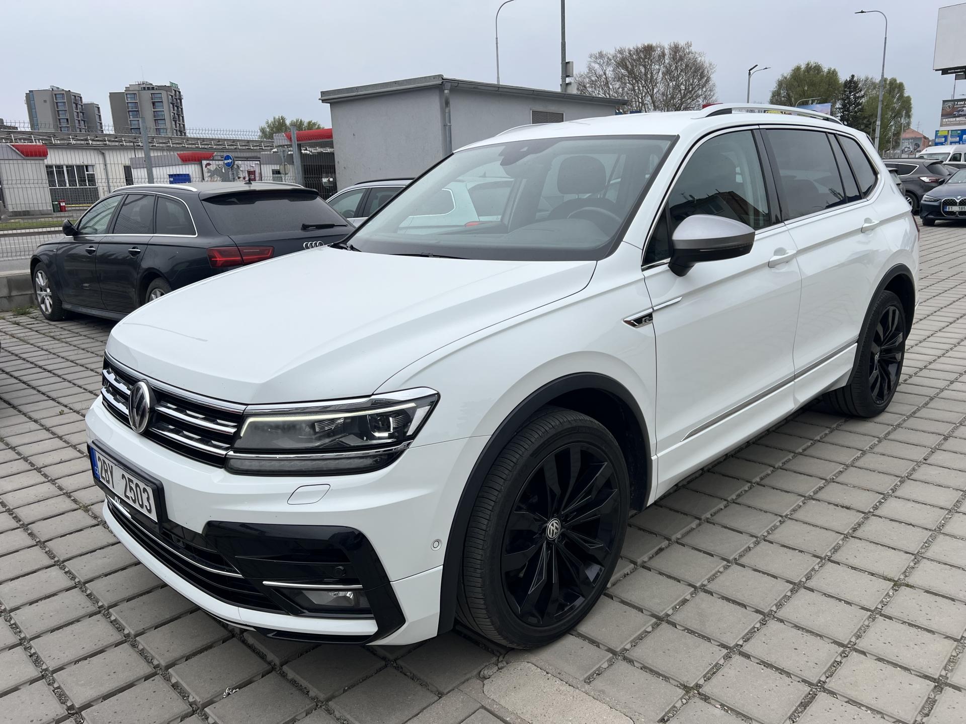 Volkswagen Tiguan Allspace 2.0 TDi R-line 4 Motion