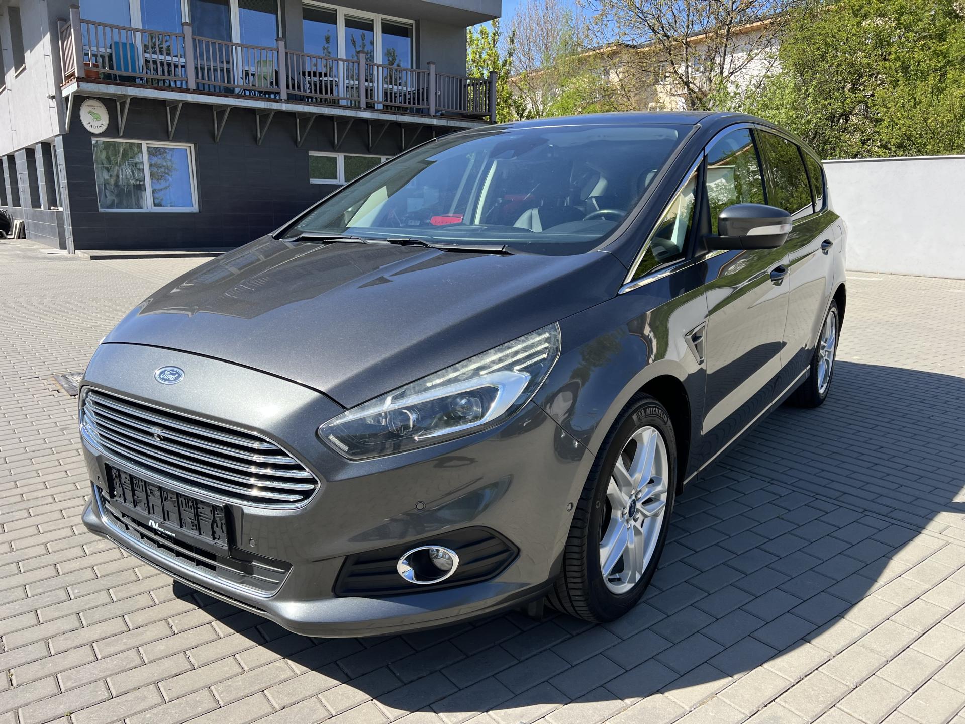 Ford S-MAX 2.0 TDCi 132kw Panorama tažné